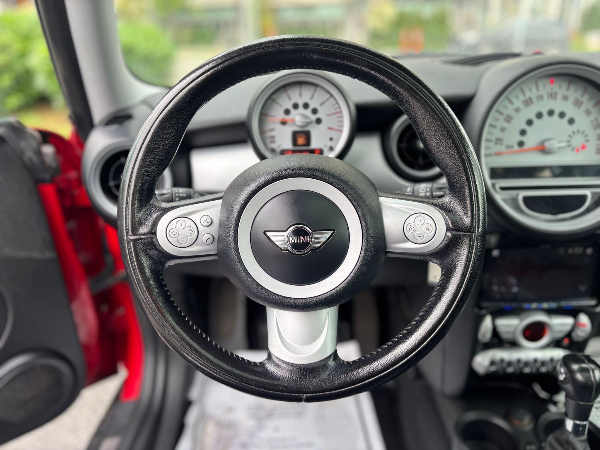 /canwestautoinc/2010-MINI-CooperHardtop-9610816182130839.jpg