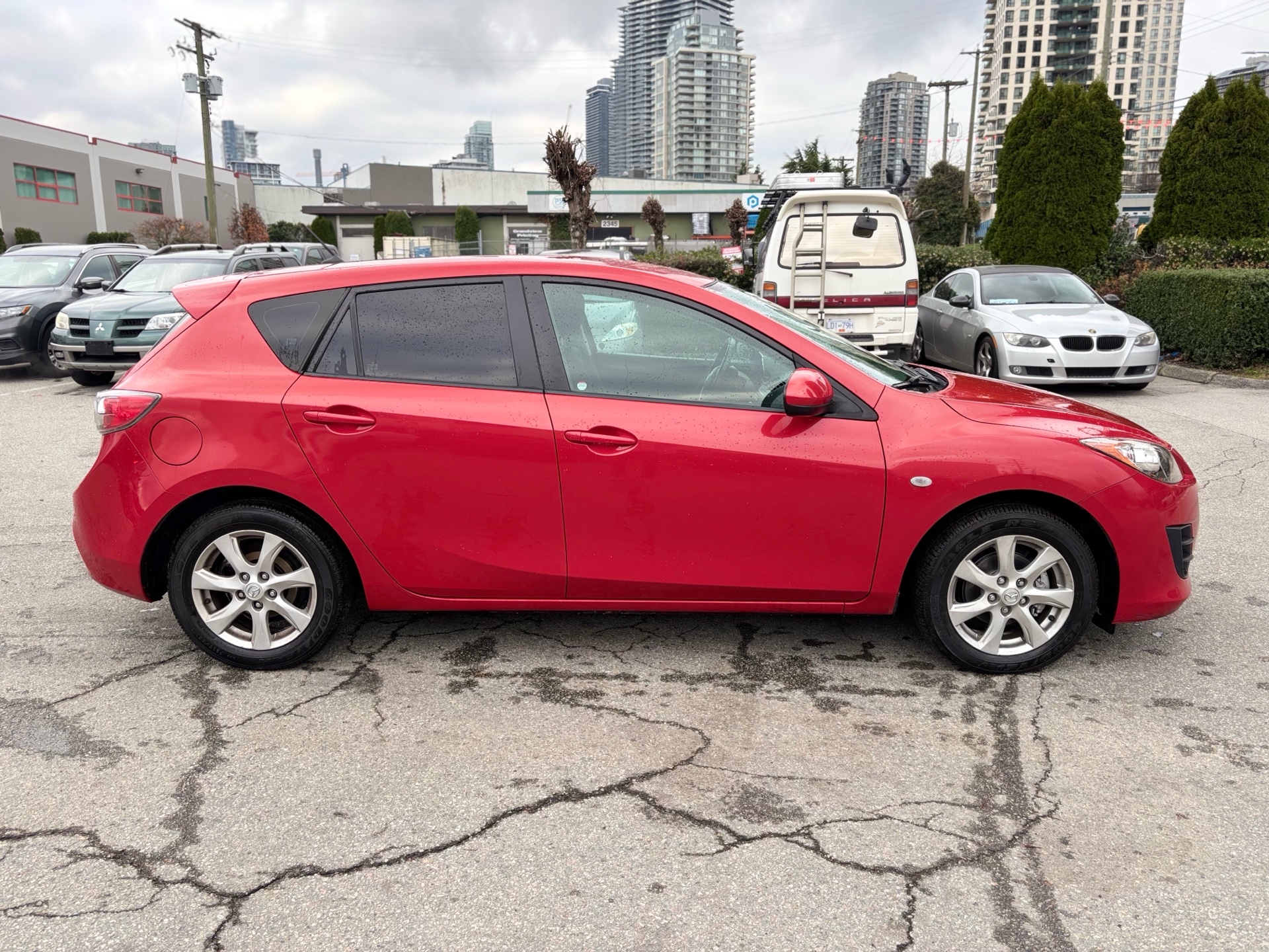 /canwestautoinc/2010-Mazda-Mazda3-8927326509690443.jpg