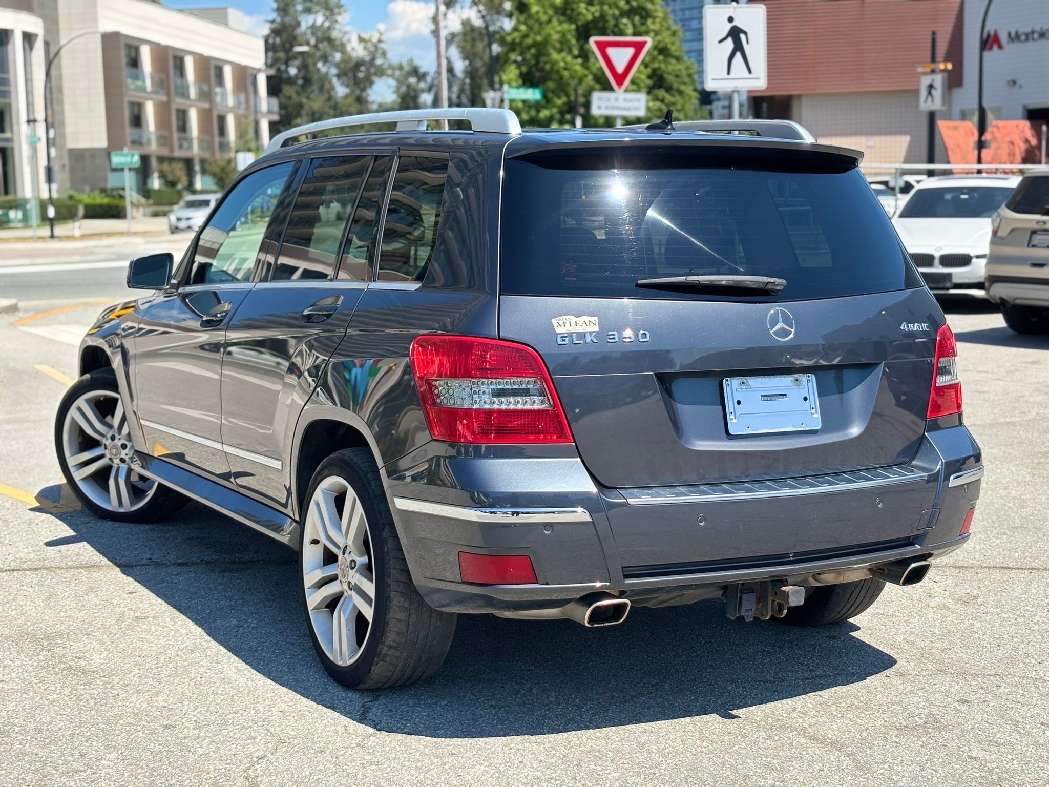 /canwestautoinc/2010-Mercedes-Benz-GLK-Class-9343744388996684.jpg