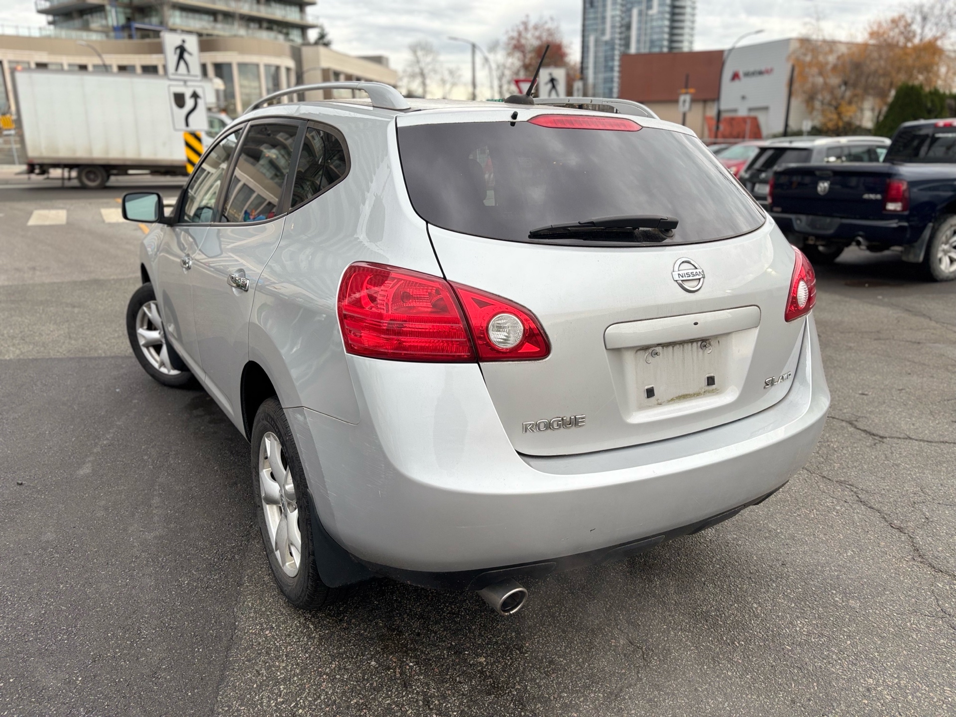 /canwestautoinc/2010-Nissan-Rogue-9002613414590204.jpg
