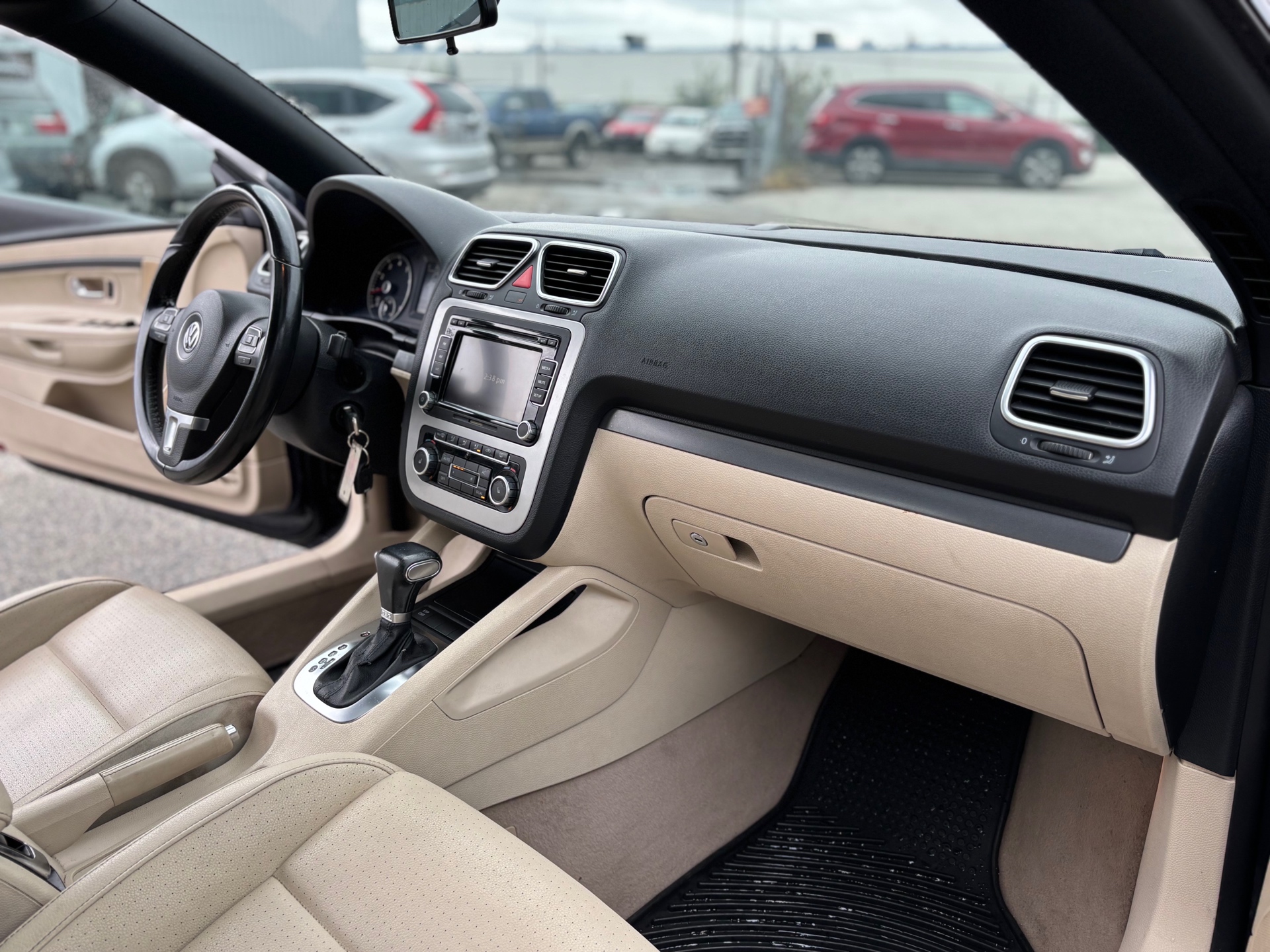 /canwestautoinc/2010-Volkswagen-Eos-611501759150229.jpg