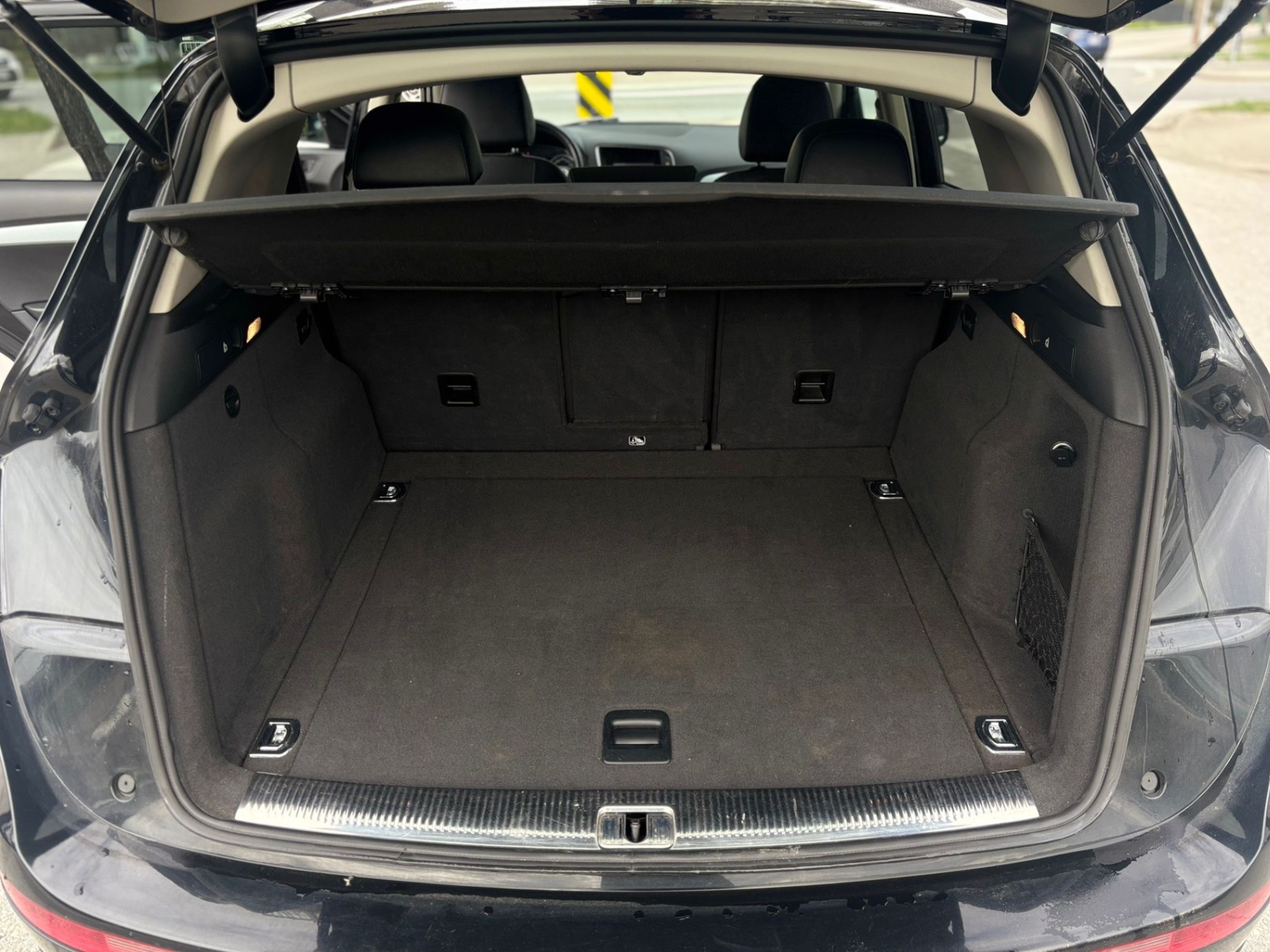 /canwestautoinc/2011-Audi-Q5-2766836837892177.jpg