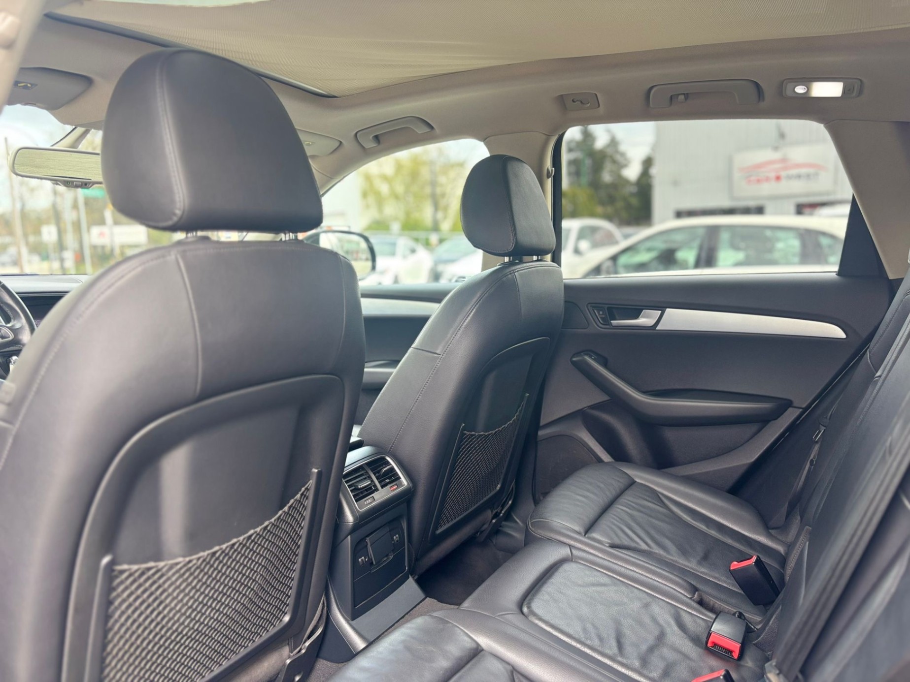 /canwestautoinc/2011-Audi-Q5-7819613131229475.jpg