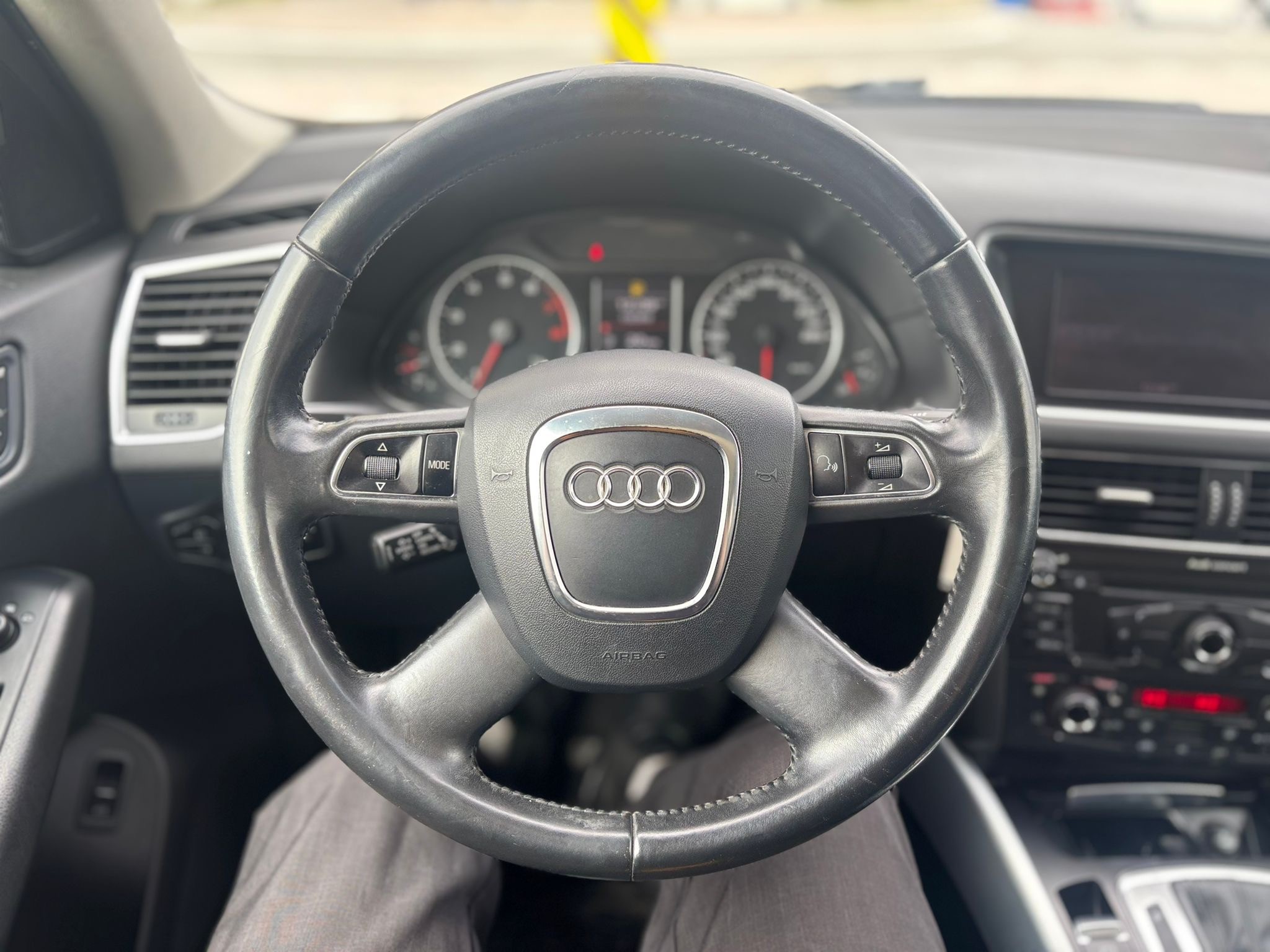 /canwestautoinc/2011-Audi-Q5-8956660682047926.jpg