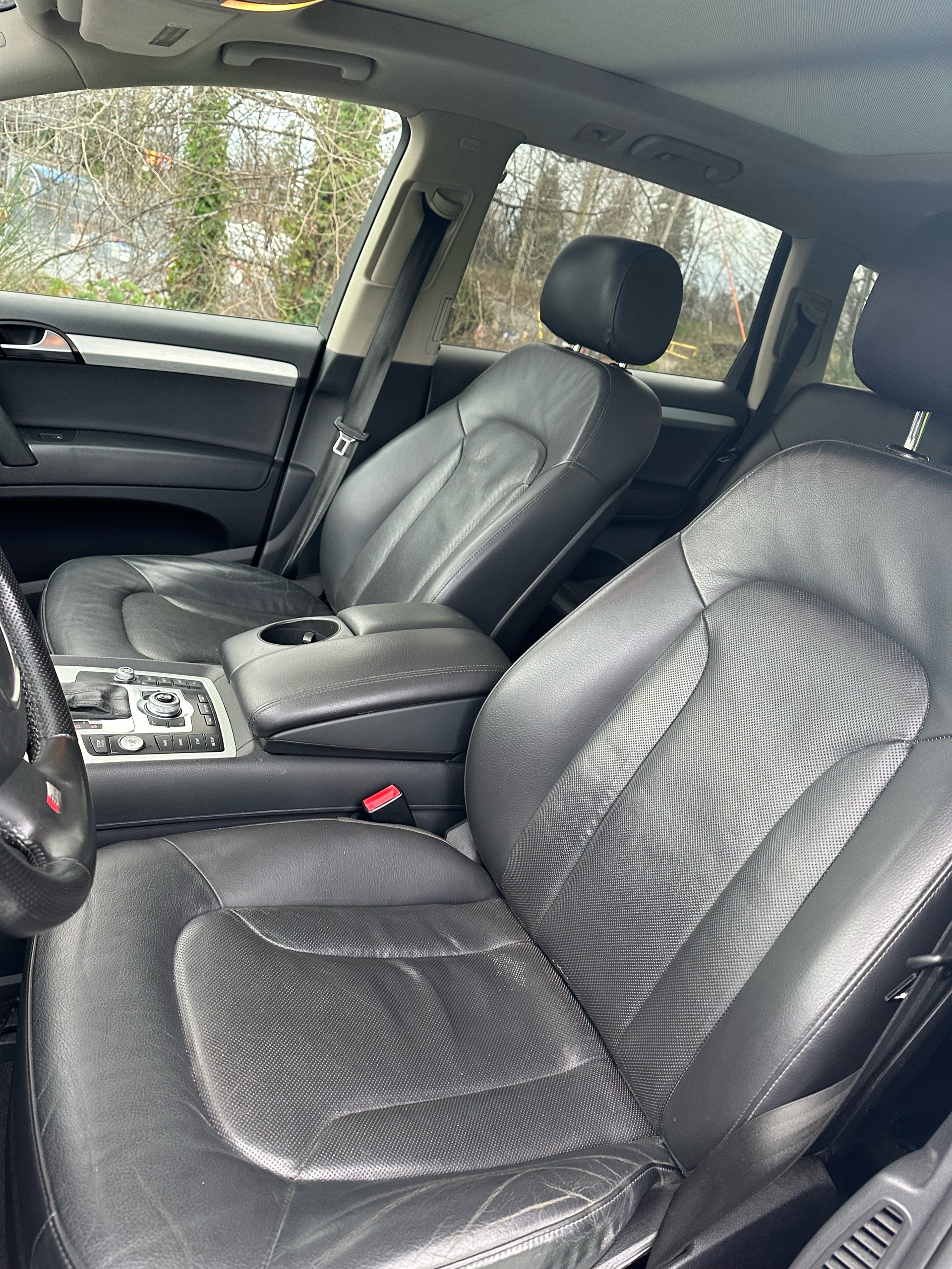 /canwestautoinc/2011-Audi-Q7-10281164695797806.jpg