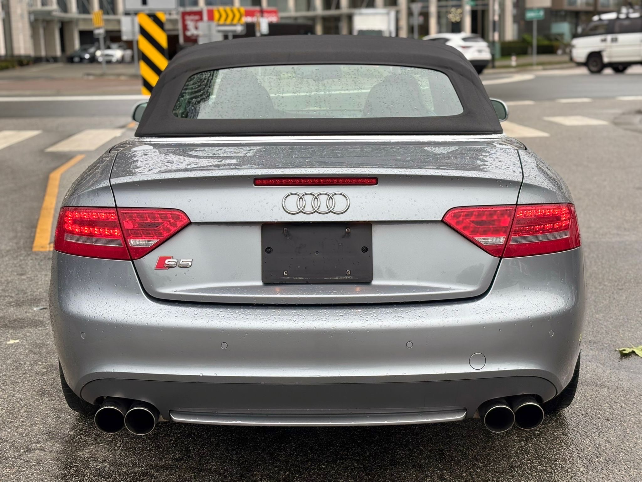 /canwestautoinc/2011-Audi-S5-2970453734729097.jpg
