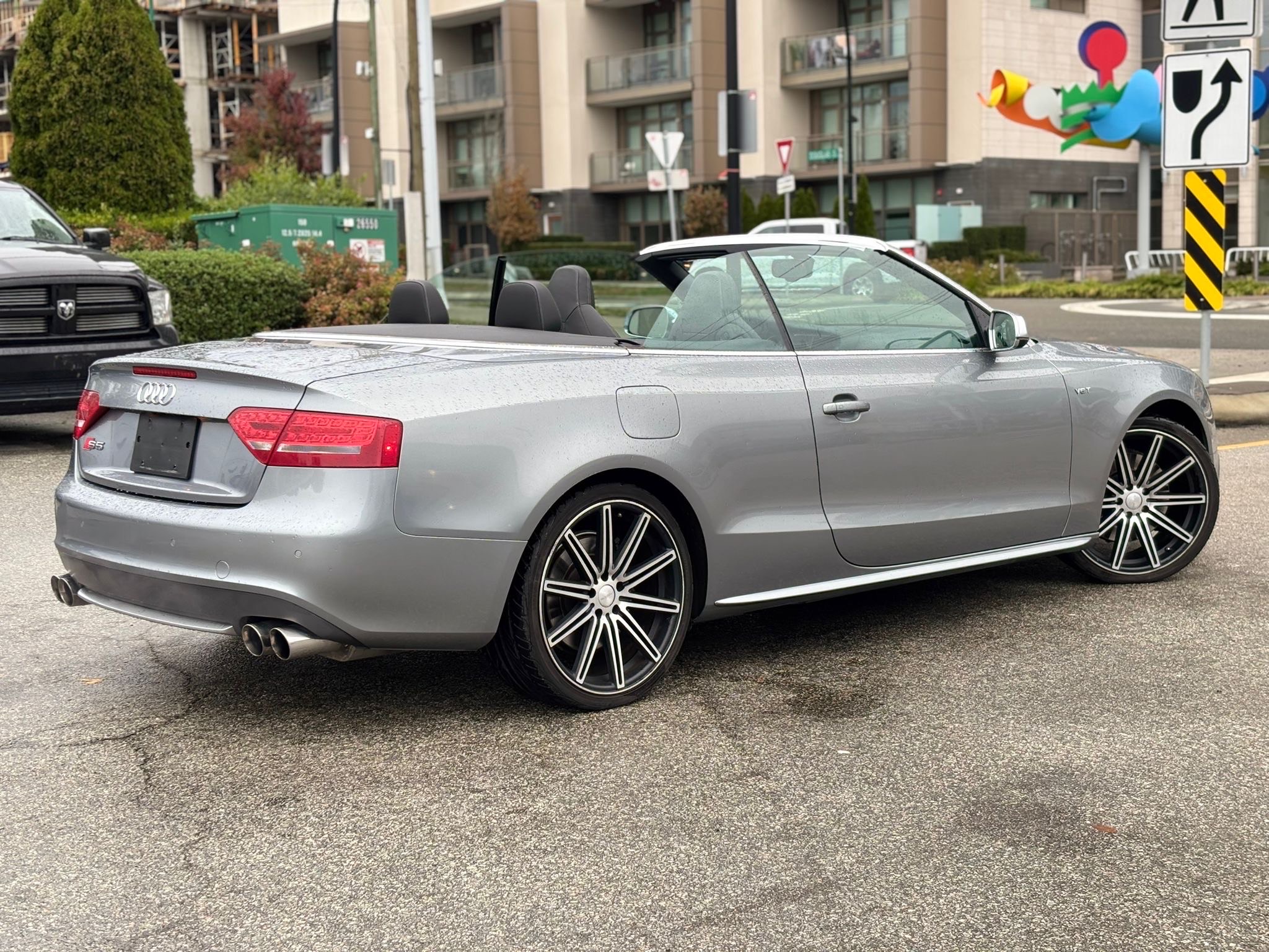 /canwestautoinc/2011-Audi-S5-3102593239399729.jpg