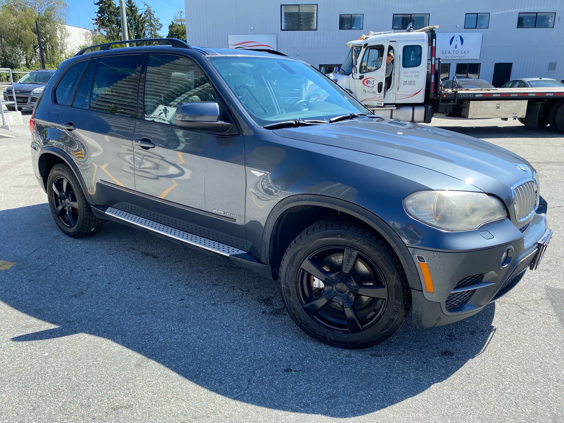 /canwestautoinc/2011-BMW-X5-9381062433100524.jpg