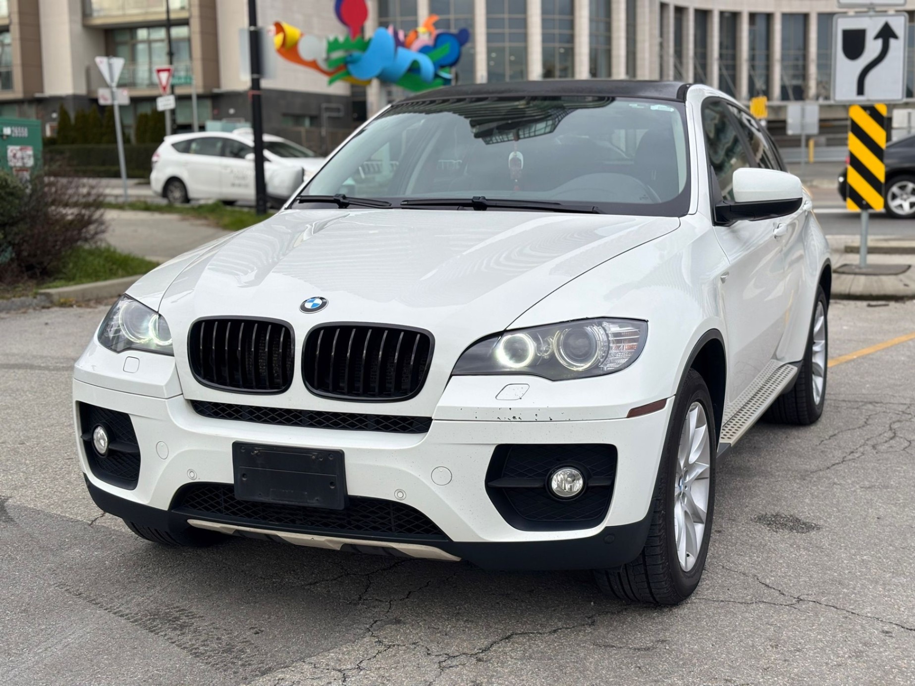 /canwestautoinc/2011-BMW-X6-5183191006158718.jpg