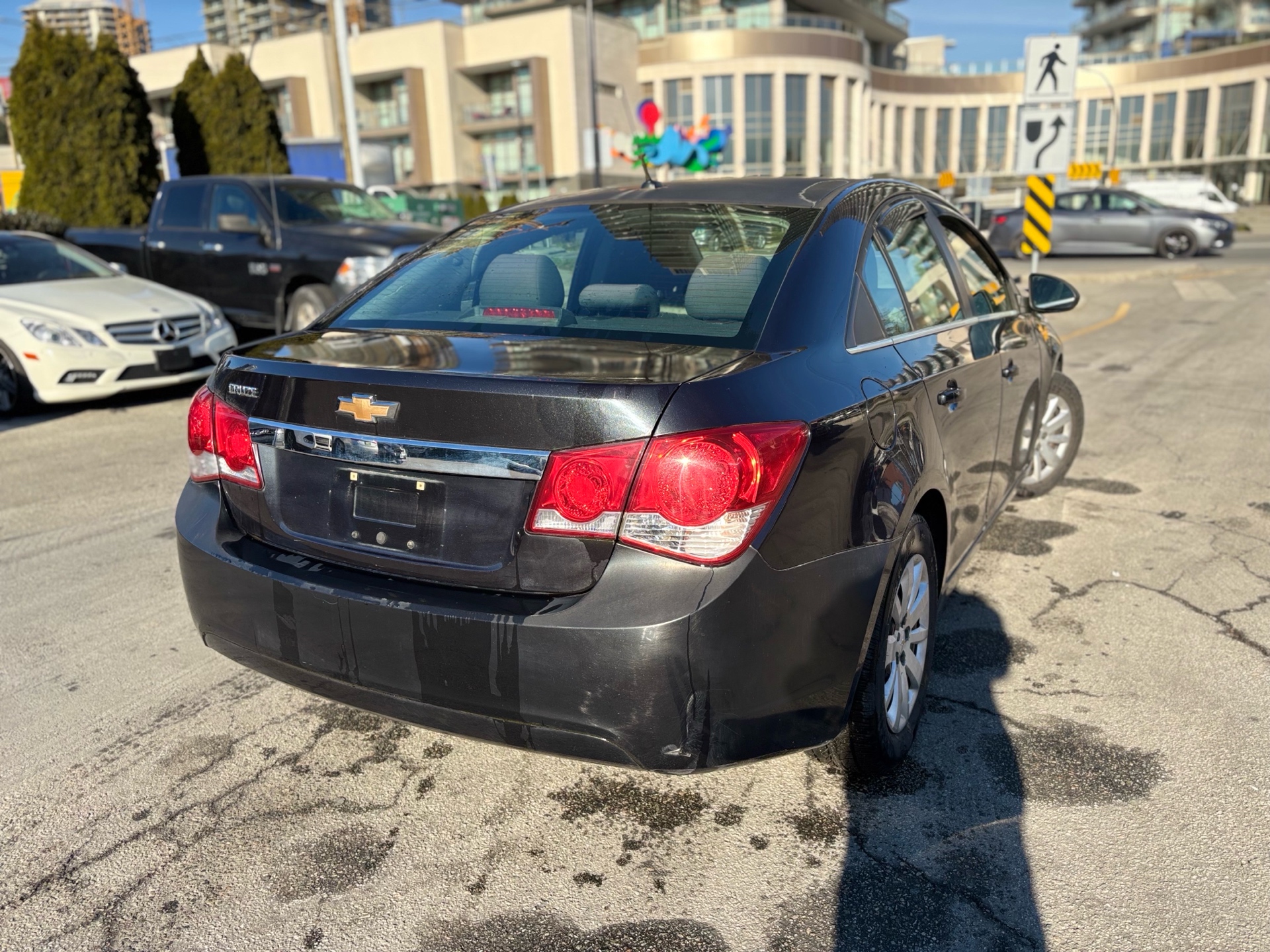 /canwestautoinc/2011-Chevrolet-Cruze-48406573927118424.jpg