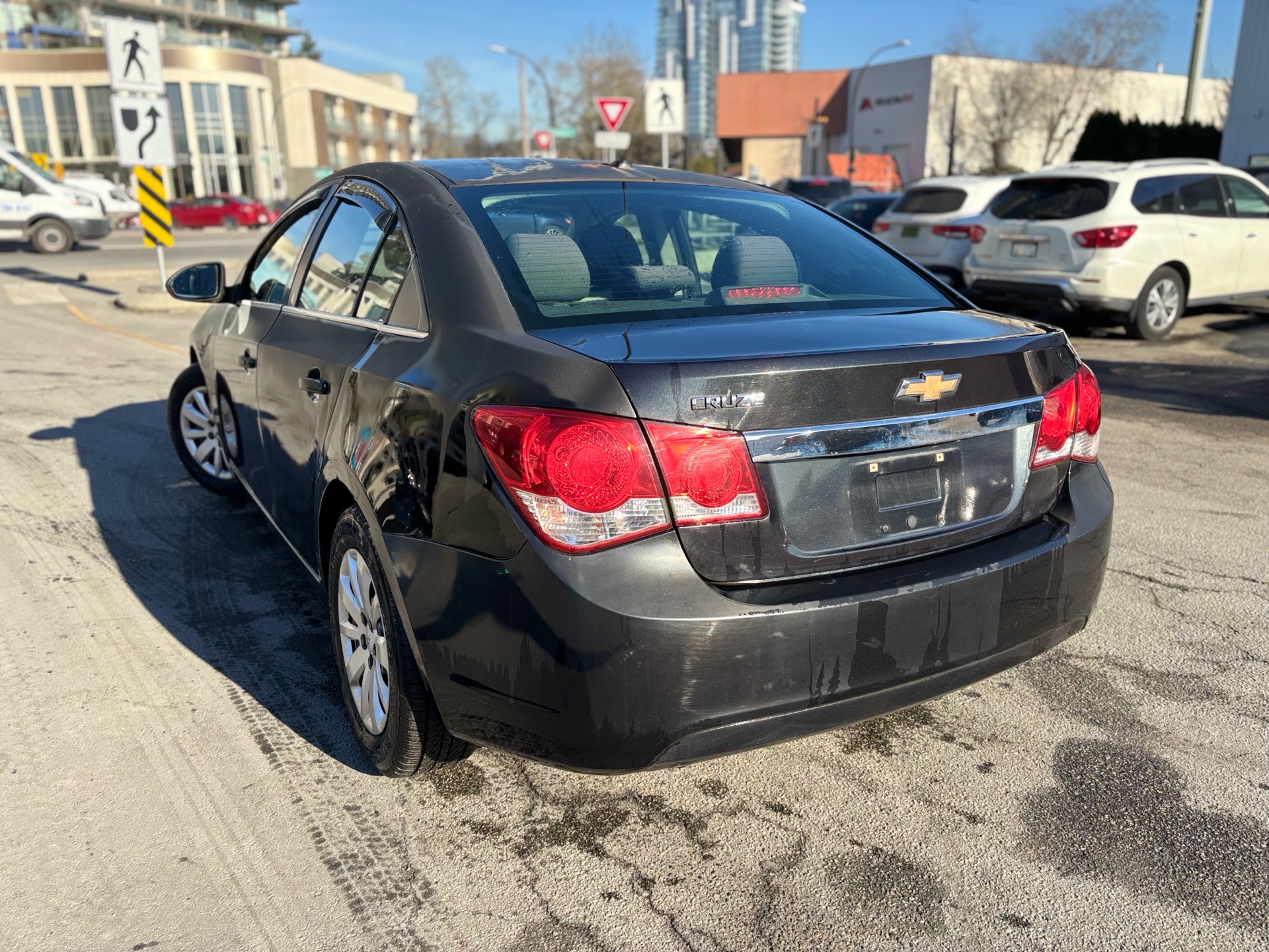 /canwestautoinc/2011-Chevrolet-Cruze-9840748318926282.jpg