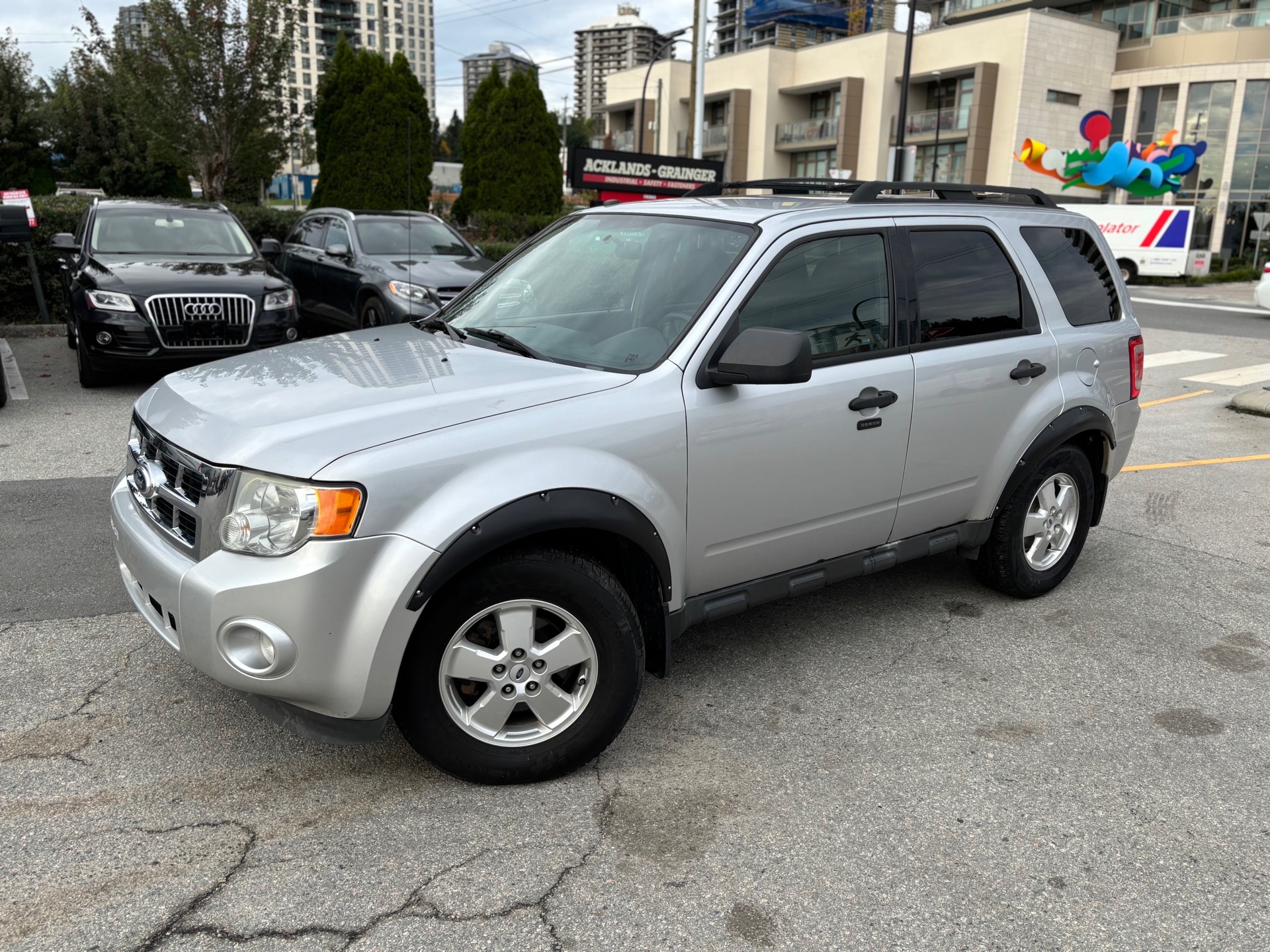 /canwestautoinc/2011-Ford-Escape-6761760378962602.jpg