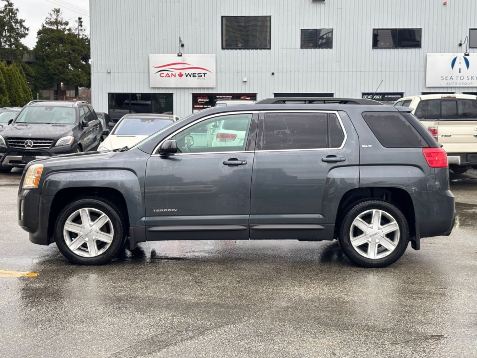 /canwestautoinc/2011-GMC-Terrain-05181422389275547.jpg