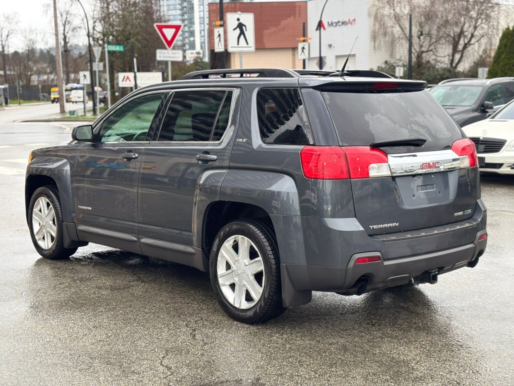 /canwestautoinc/2011-GMC-Terrain-27288642331227586.jpg