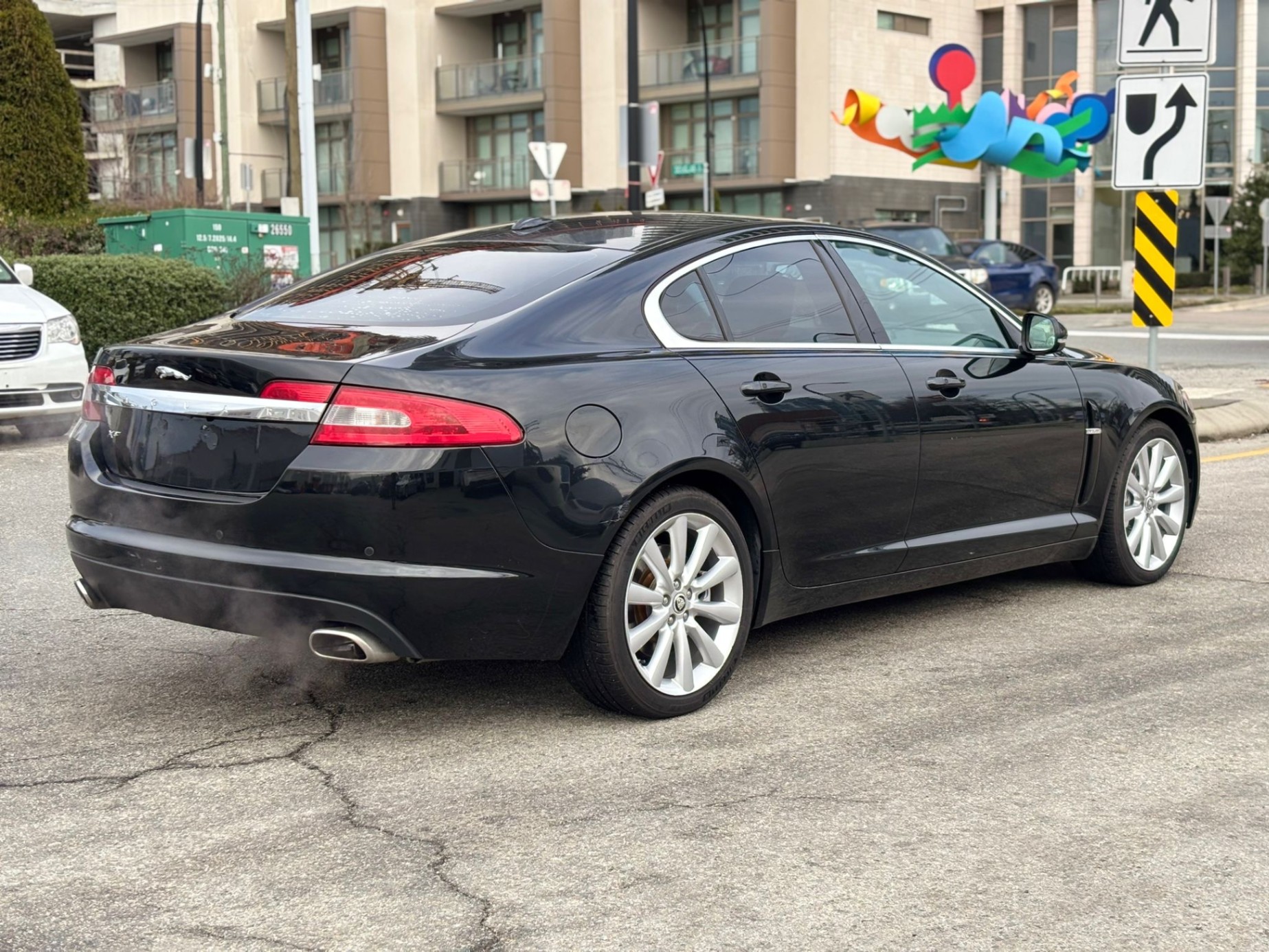 /canwestautoinc/2011-Jaguar-XF-9806693492424585.jpg