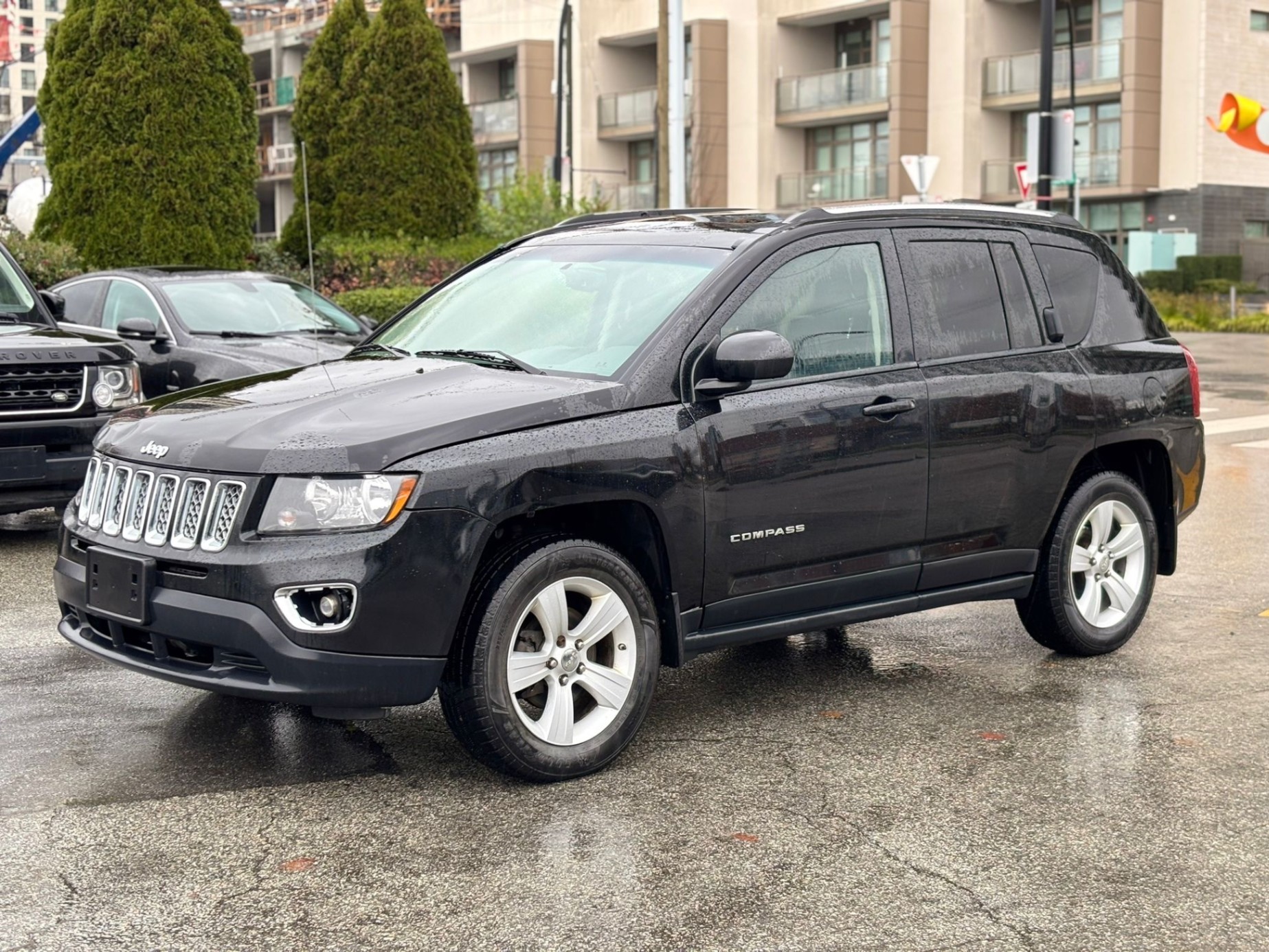 /canwestautoinc/2011-Jeep-Compass-009410210178627976.jpg