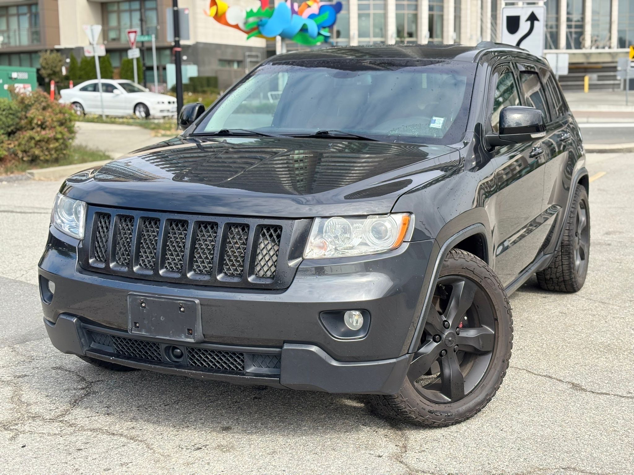 /canwestautoinc/2011-Jeep-GrandCherokee-2490160777835364.jpg
