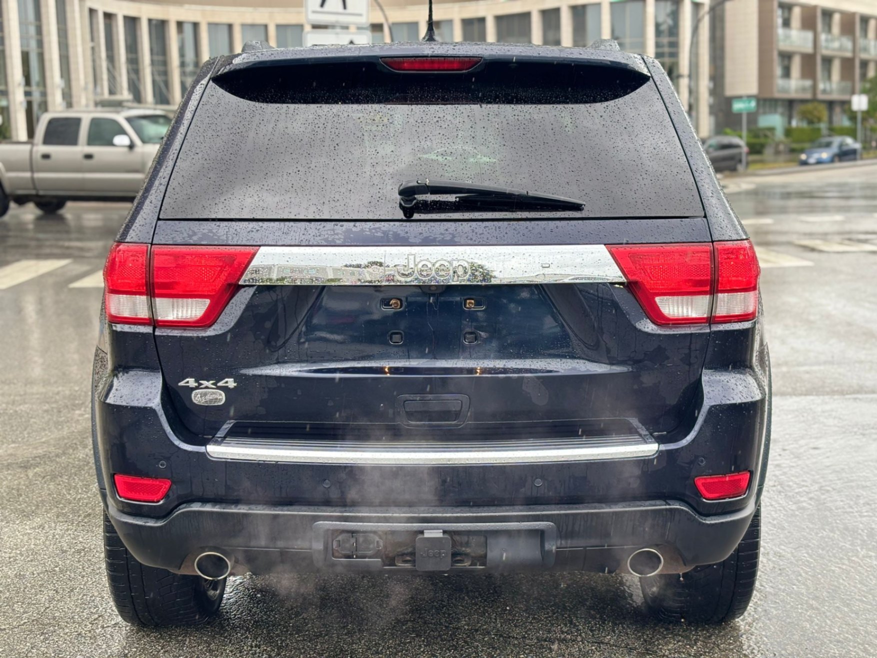 /canwestautoinc/2011-Jeep-GrandCherokee-9262369915251507.jpg