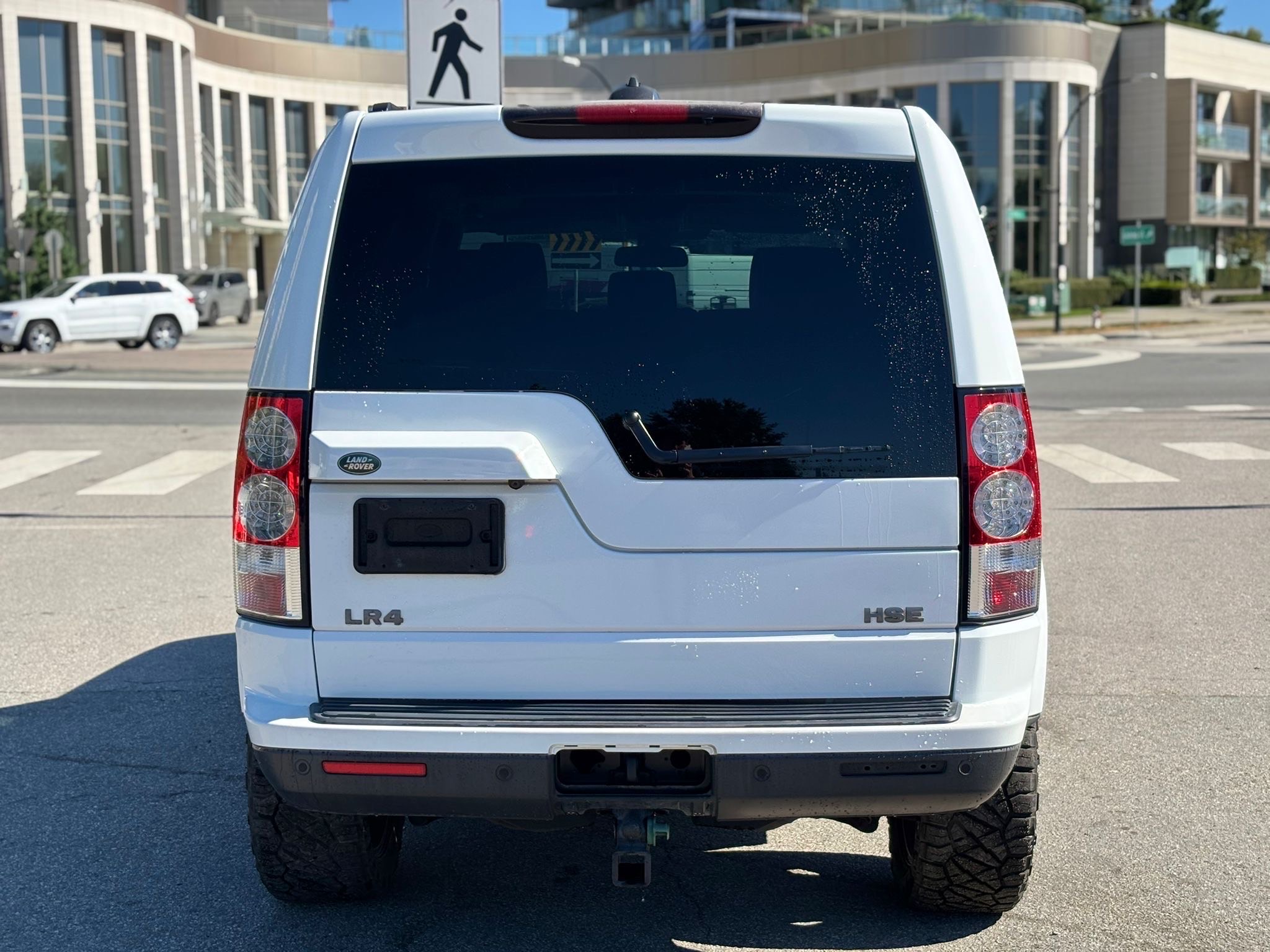/canwestautoinc/2011-LandRover-LR4-9631788649526609.jpg
