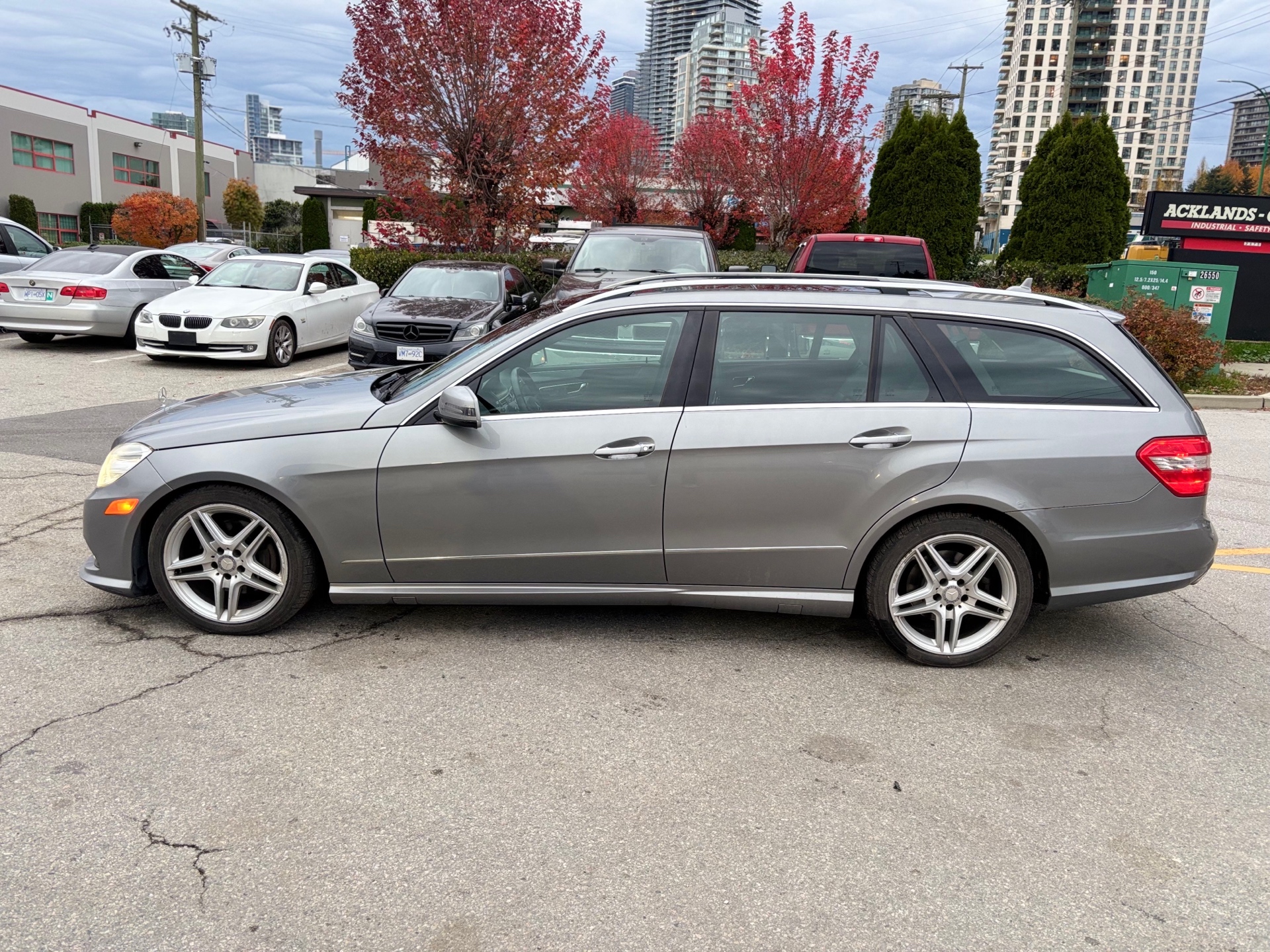 /canwestautoinc/2011-Mercedes-Benz-E-Class-7587750316703656.jpg