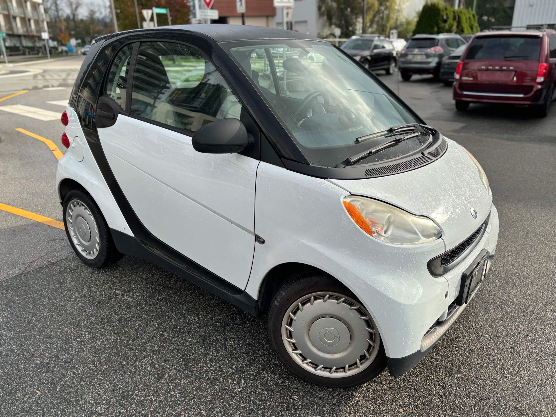 /canwestautoinc/2011-Smart-Fortwo-8319129221075399.jpg