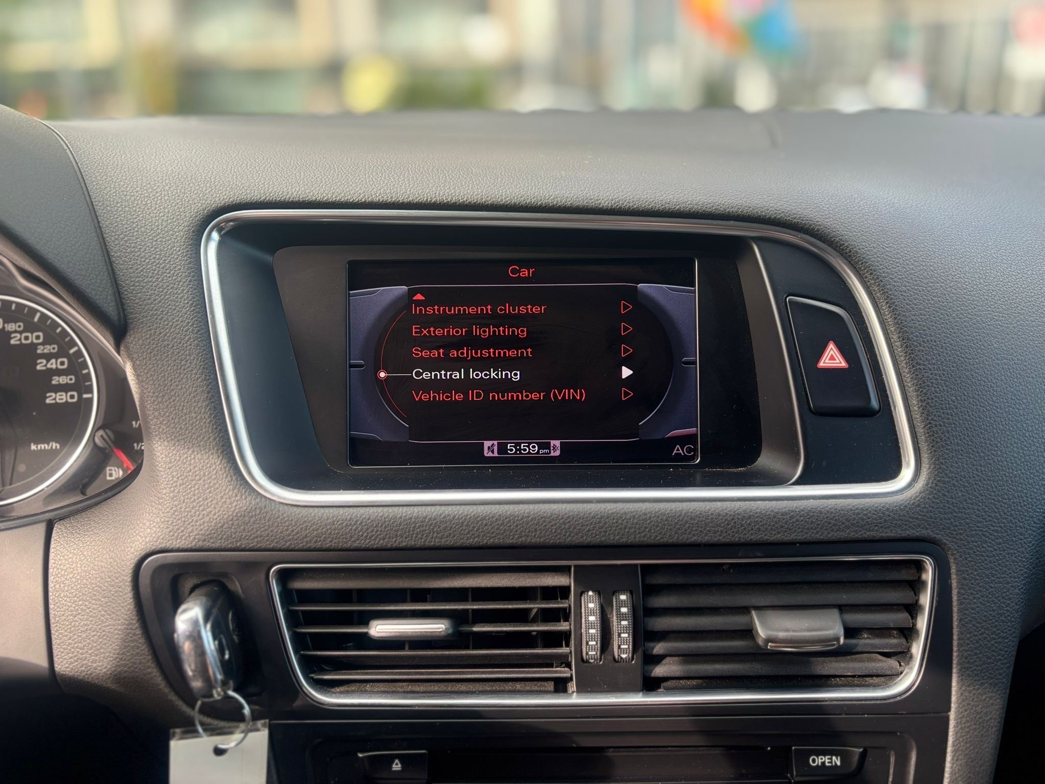/canwestautoinc/2012-Audi-Q5-22734828282032282.jpg
