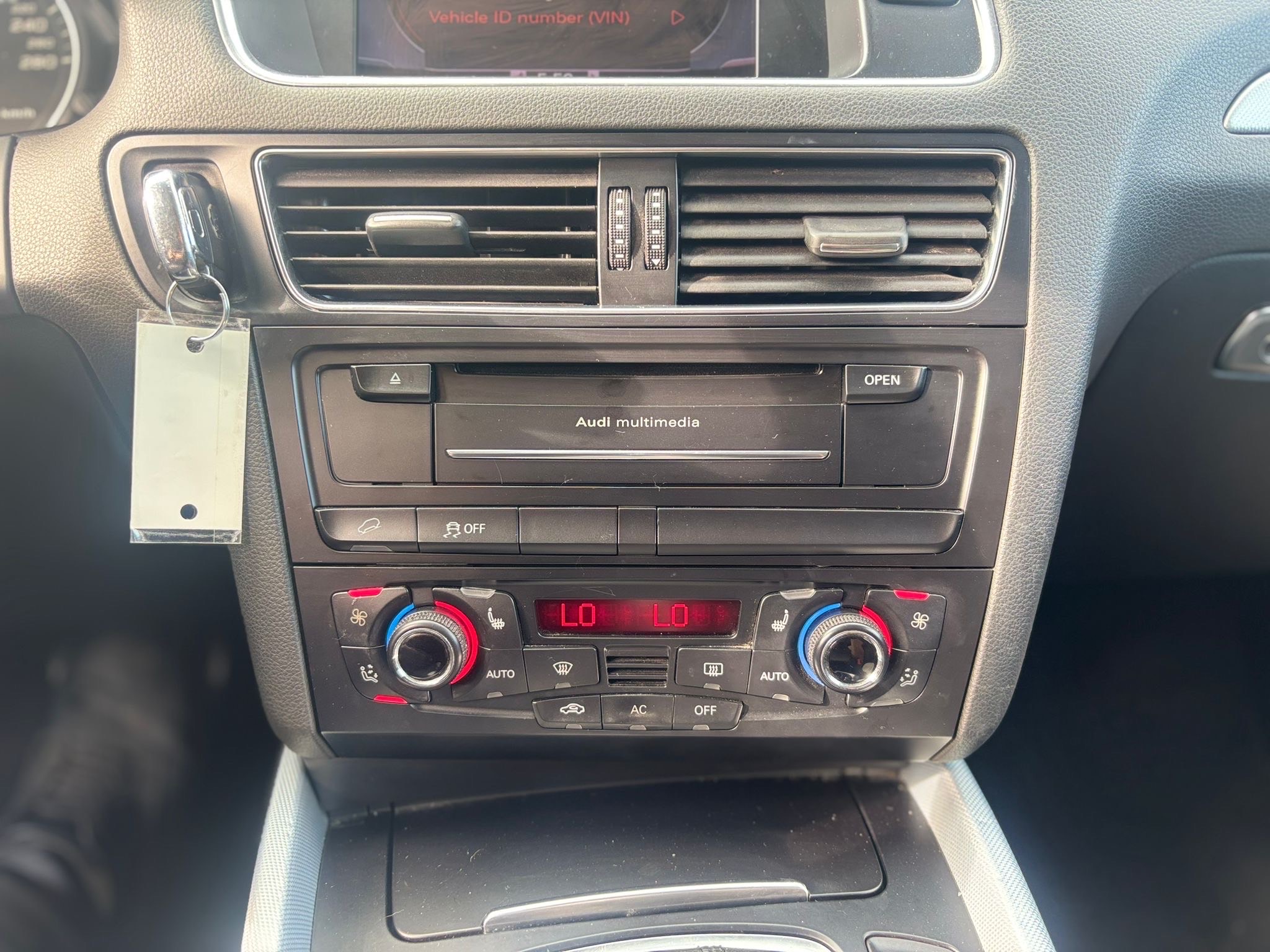/canwestautoinc/2012-Audi-Q5-5471835712586222.jpg