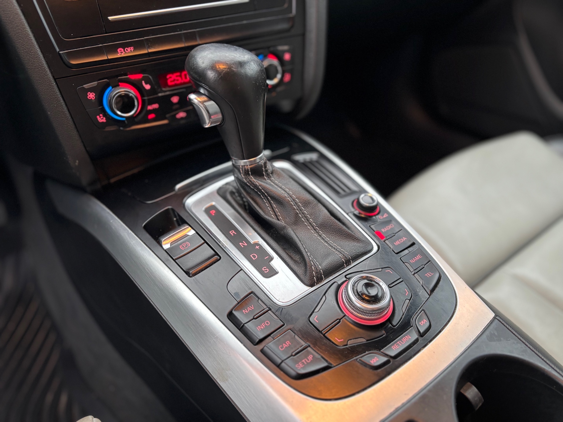 /canwestautoinc/2012-Audi-S4-5517866896557873.jpg