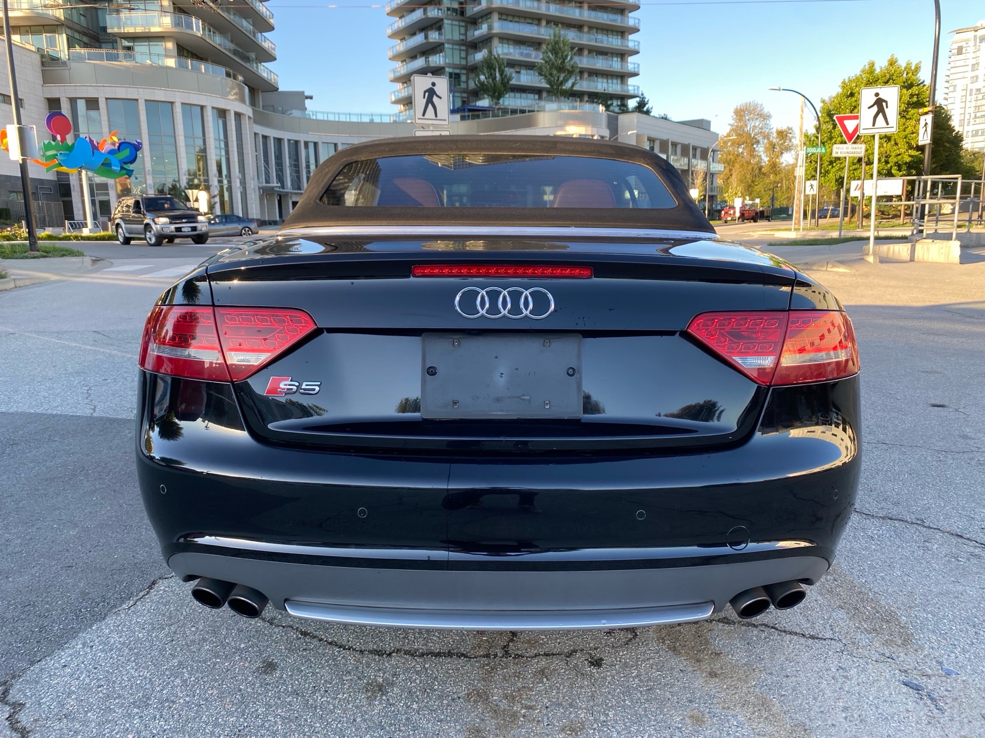 /canwestautoinc/2012-Audi-S5-497701597739415.jpg