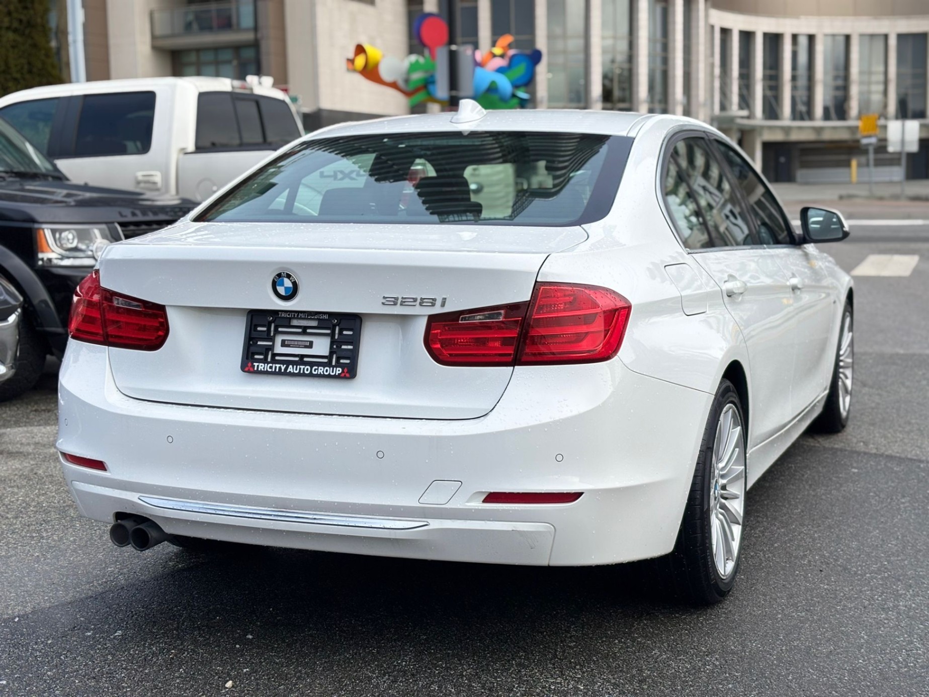 /canwestautoinc/2012-BMW-3-Series-4036054649766807.jpg