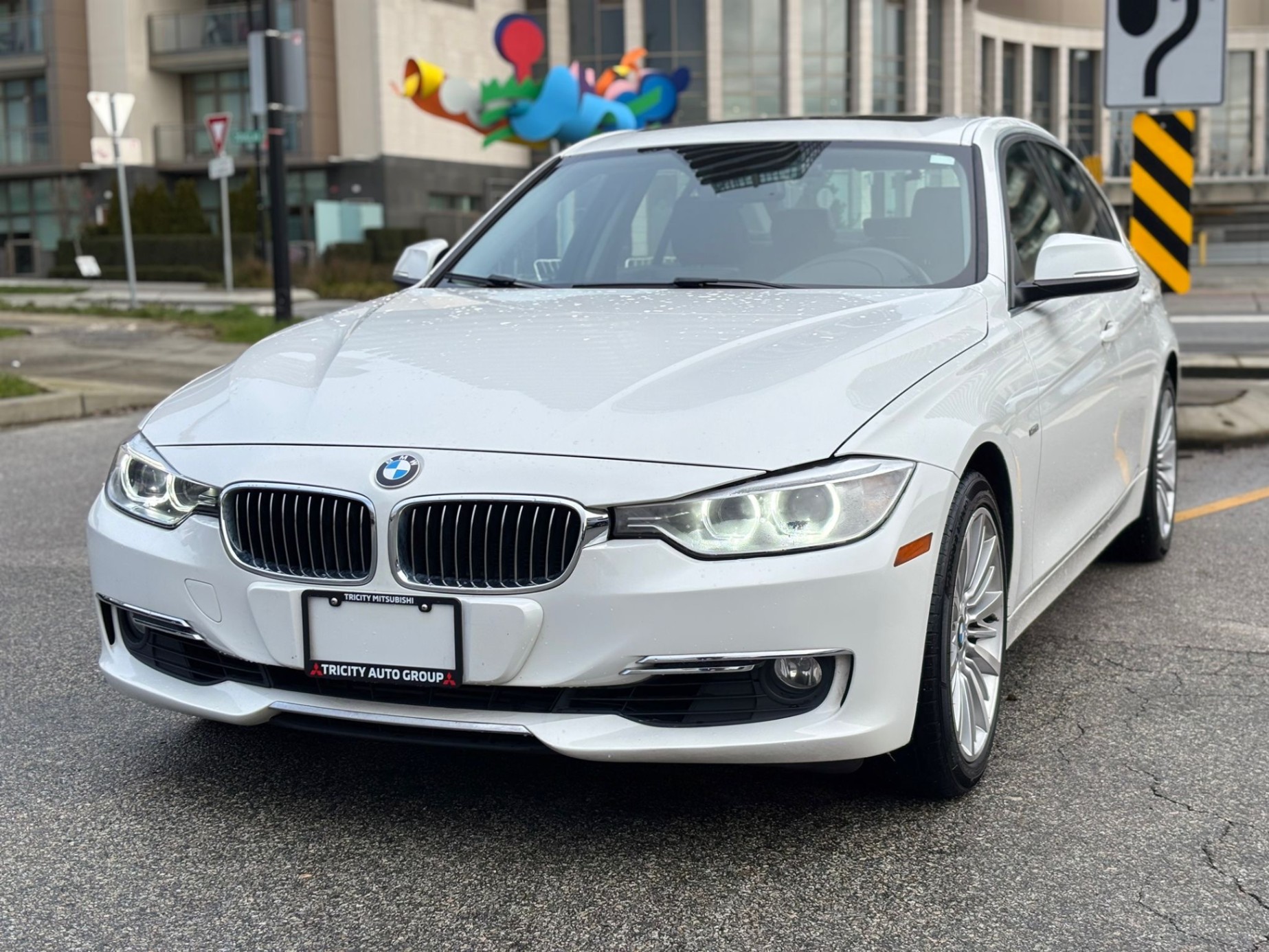 /canwestautoinc/2012-BMW-3-Series-6091952708391011.jpg