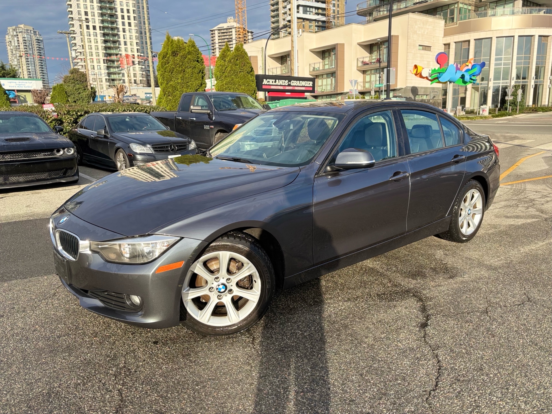 /canwestautoinc/2012-BMW-3Series-3163349460579994.jpg