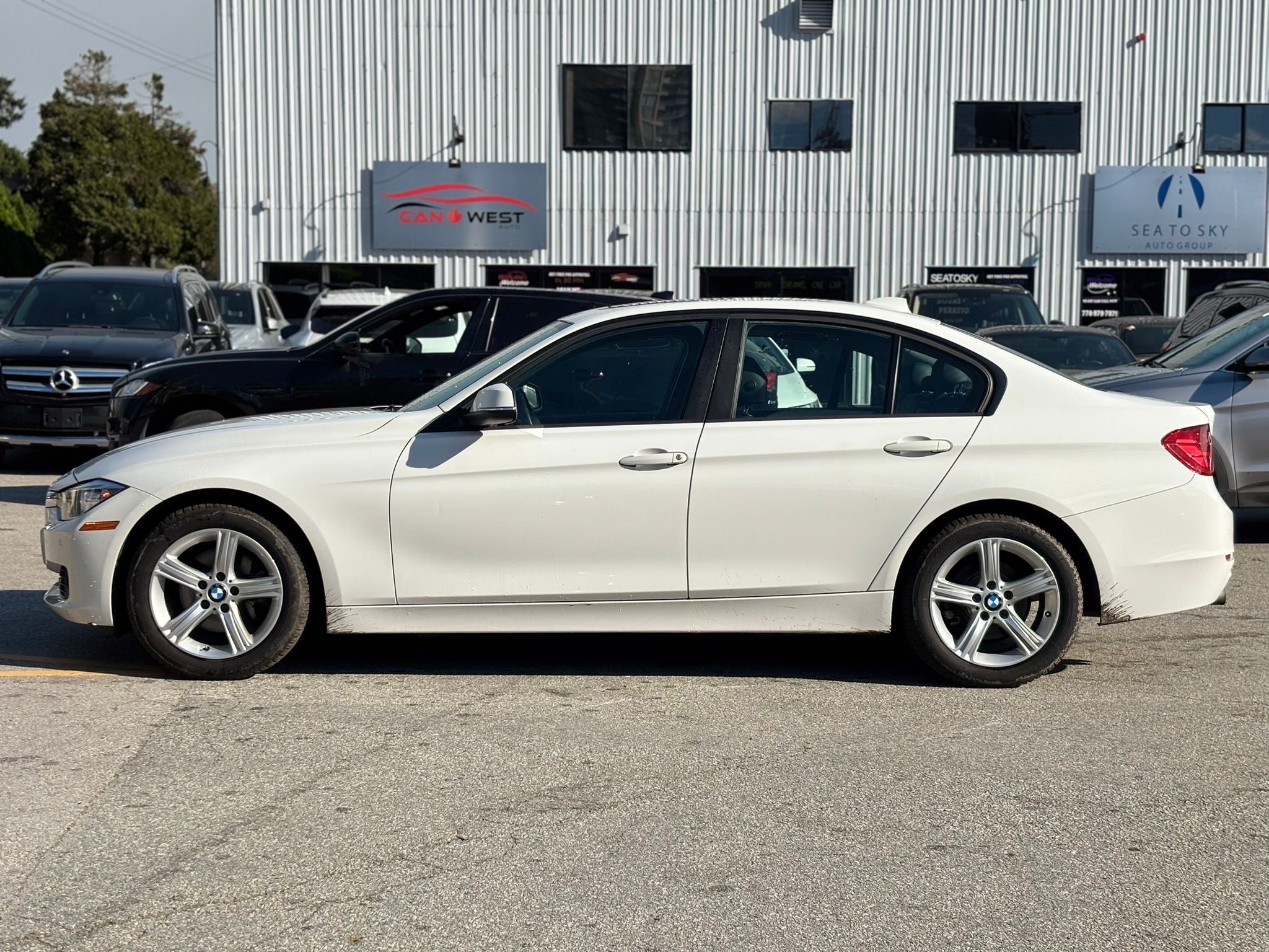 /canwestautoinc/2012-BMW-3Series-8981164903522336.jpg