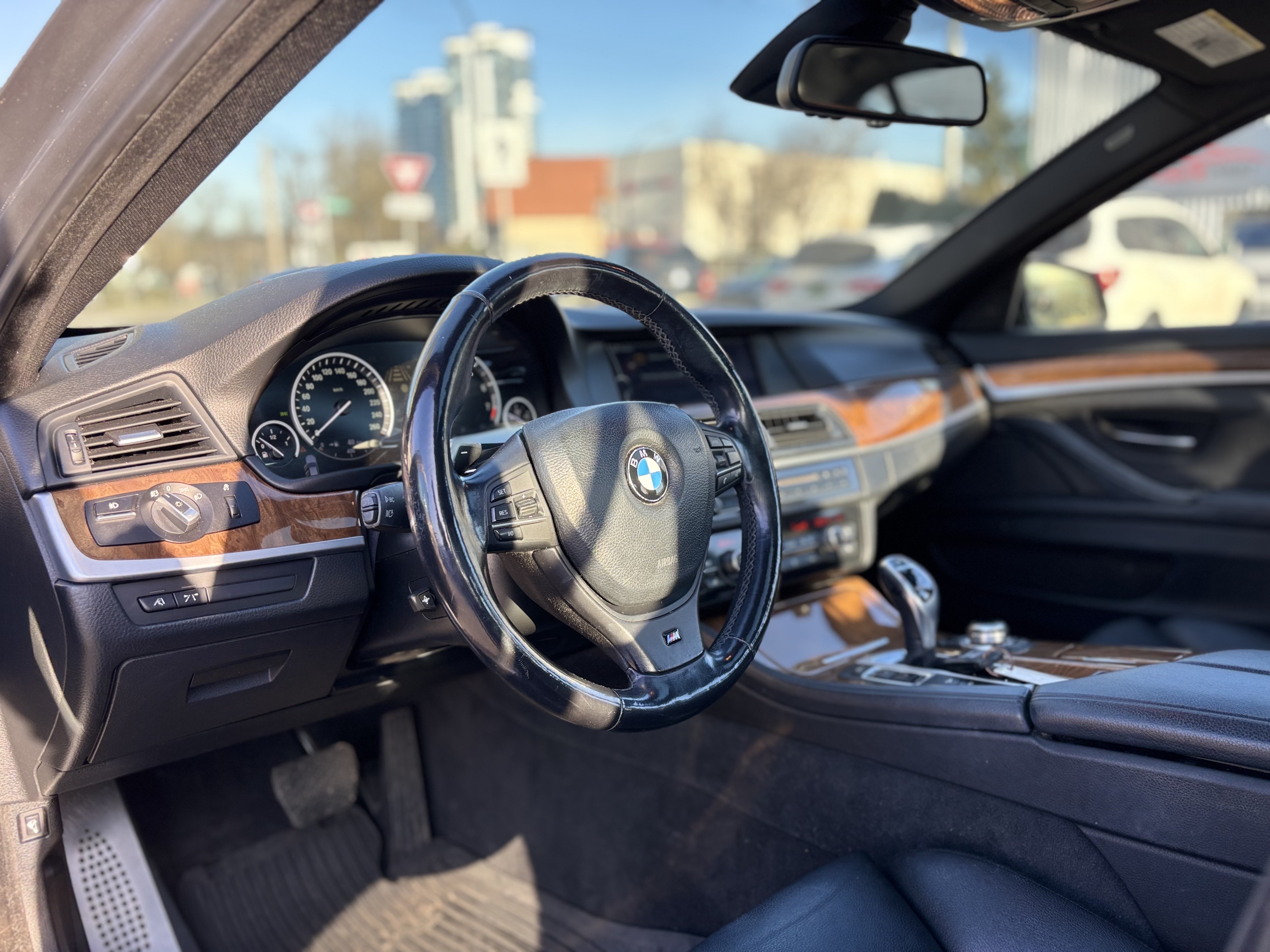 /canwestautoinc/2012-BMW-5Series-6430496706737245.jpg