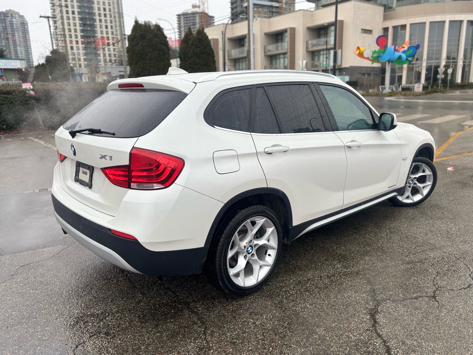/canwestautoinc/2012-BMW-X1-5438678921604763.jpg