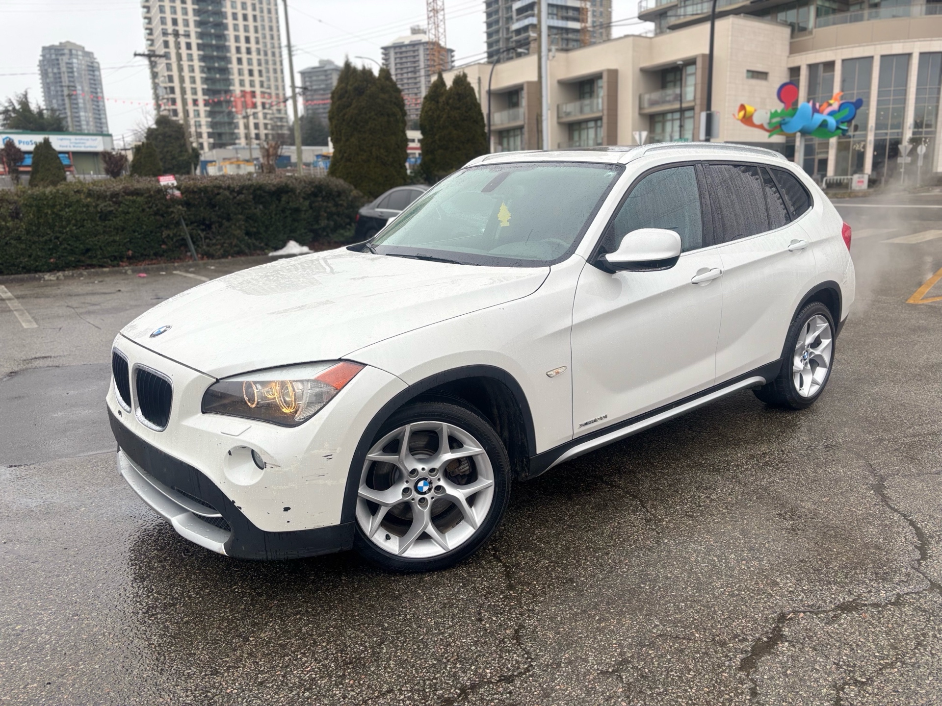 /canwestautoinc/2012-BMW-X1-7642650891354601.jpg