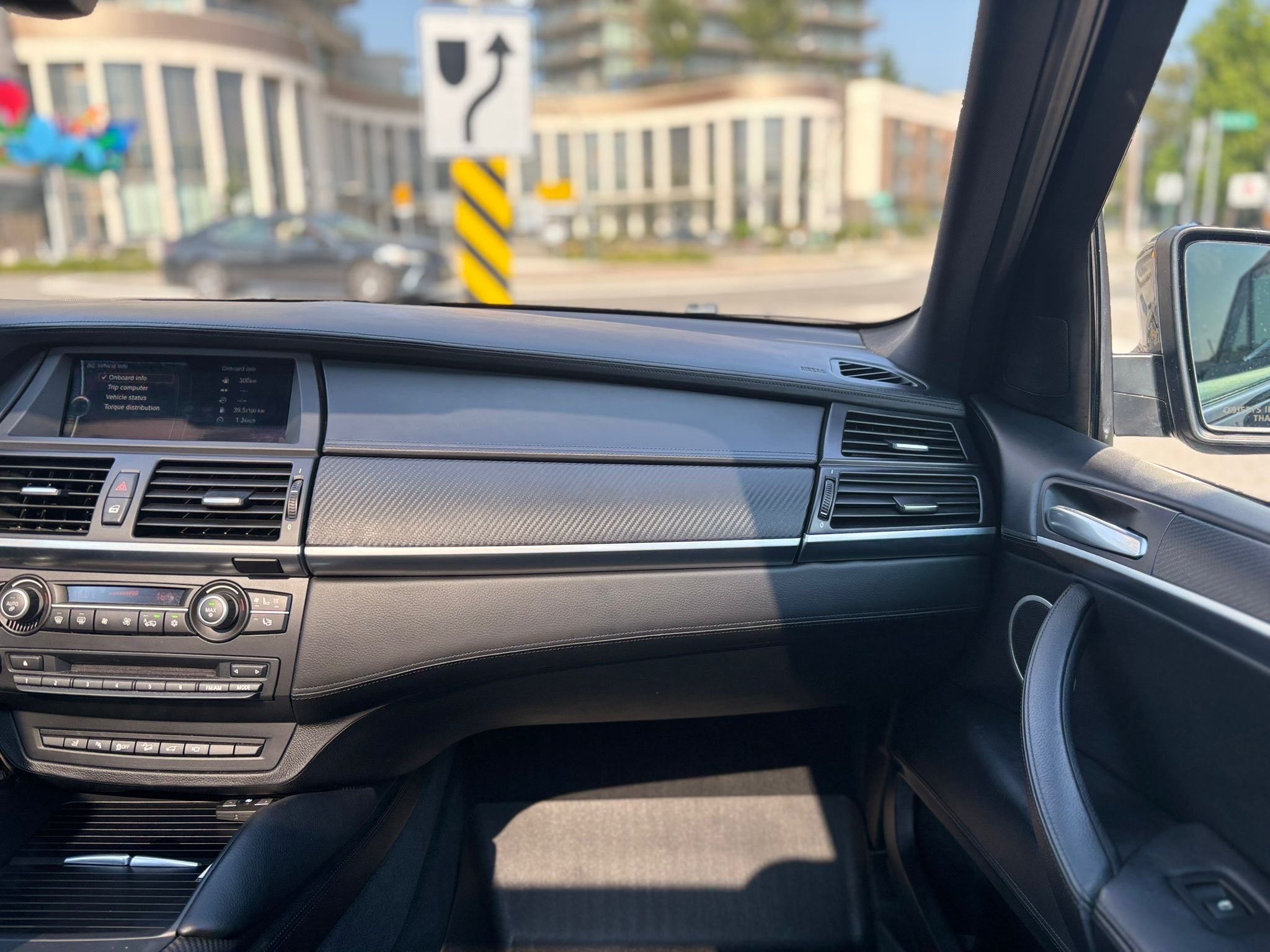 /canwestautoinc/2012-BMW-X5M-21644982091105147.jpg