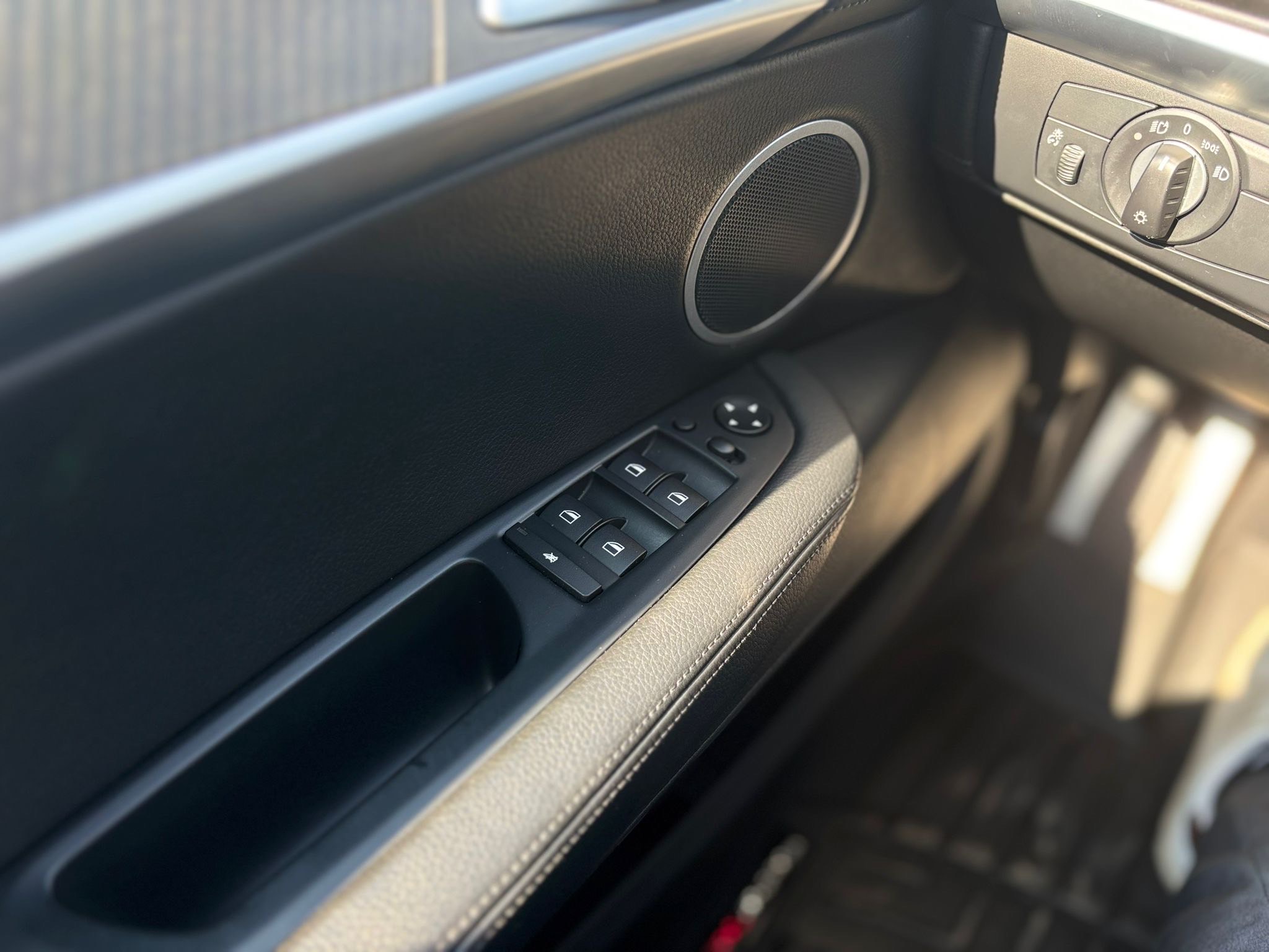 /canwestautoinc/2012-BMW-X5M-2685172276675547.jpg