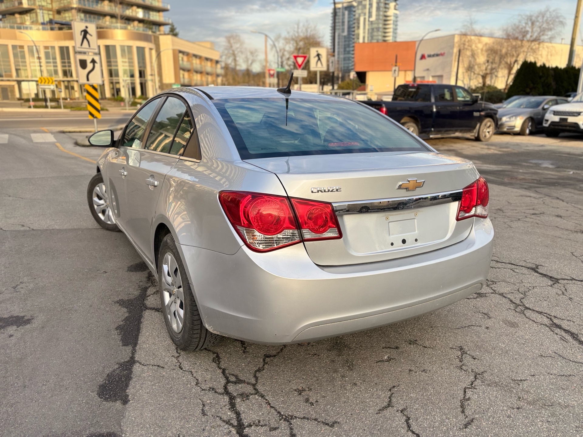 /canwestautoinc/2012-Chevrolet-Cruze-241659962272055.jpg