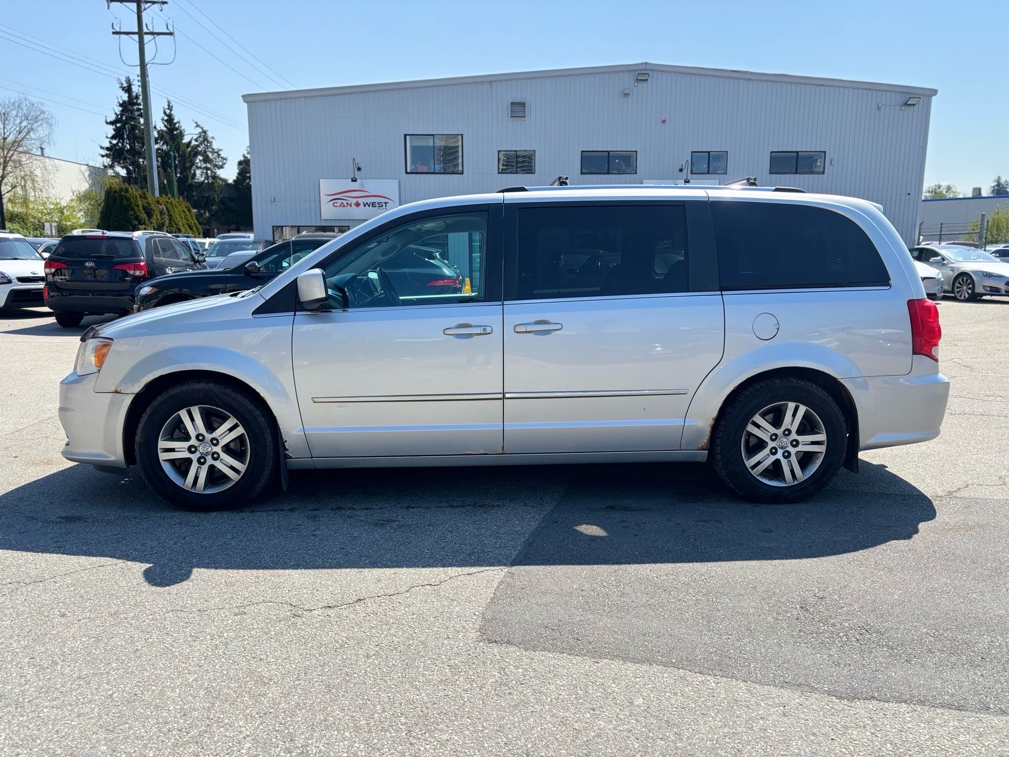 /canwestautoinc/2012-Dodge-GrandCaravan-9808072363236793.jpg