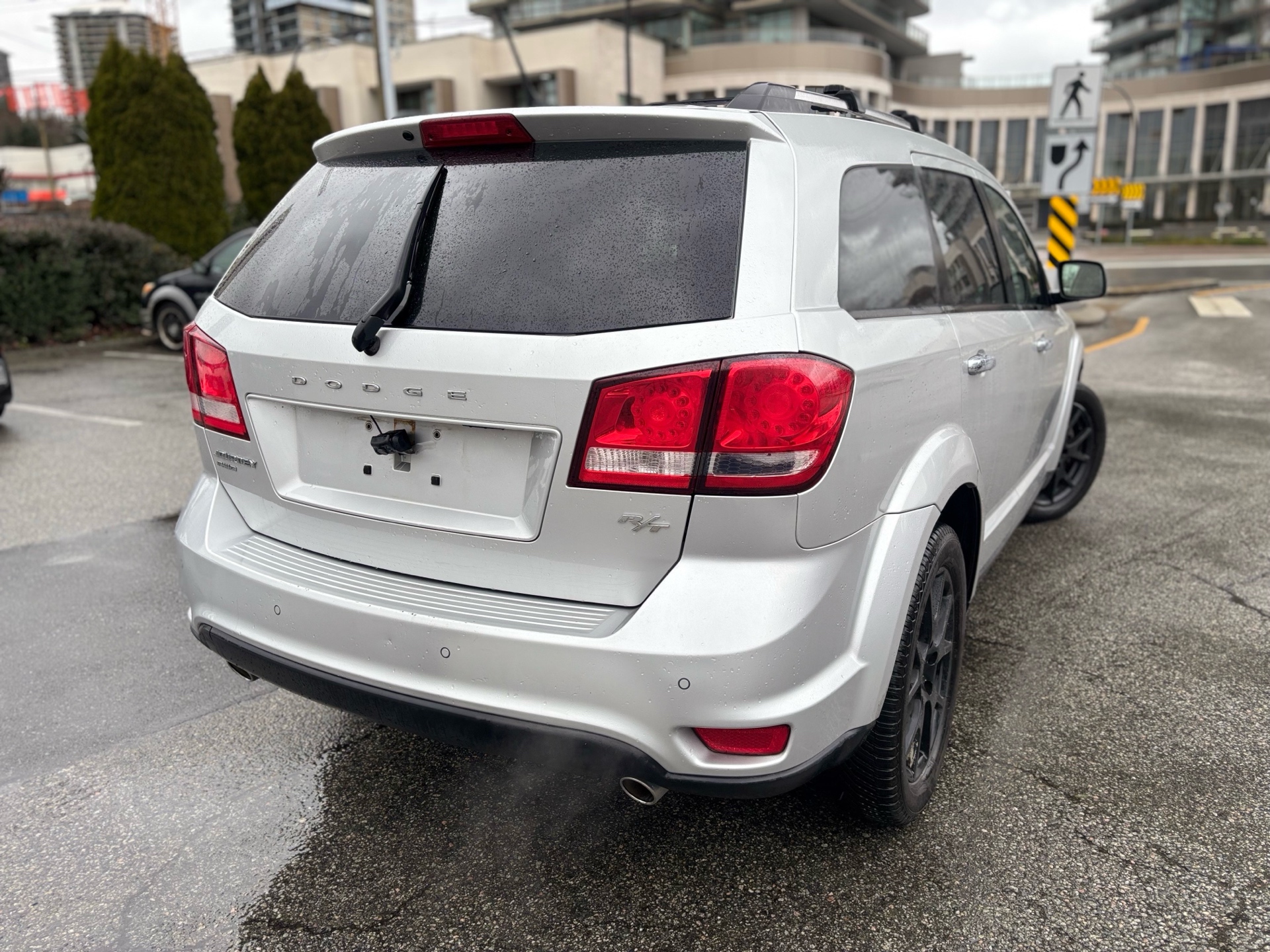 /canwestautoinc/2012-Dodge-Journey-11188161839325739.jpg