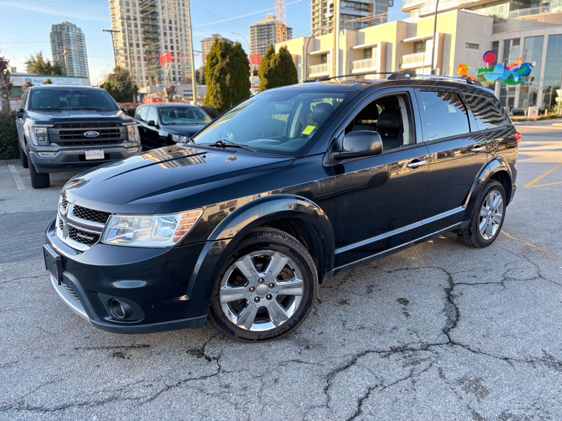/canwestautoinc/2012-Dodge-Journey-46175983125028375.jpg