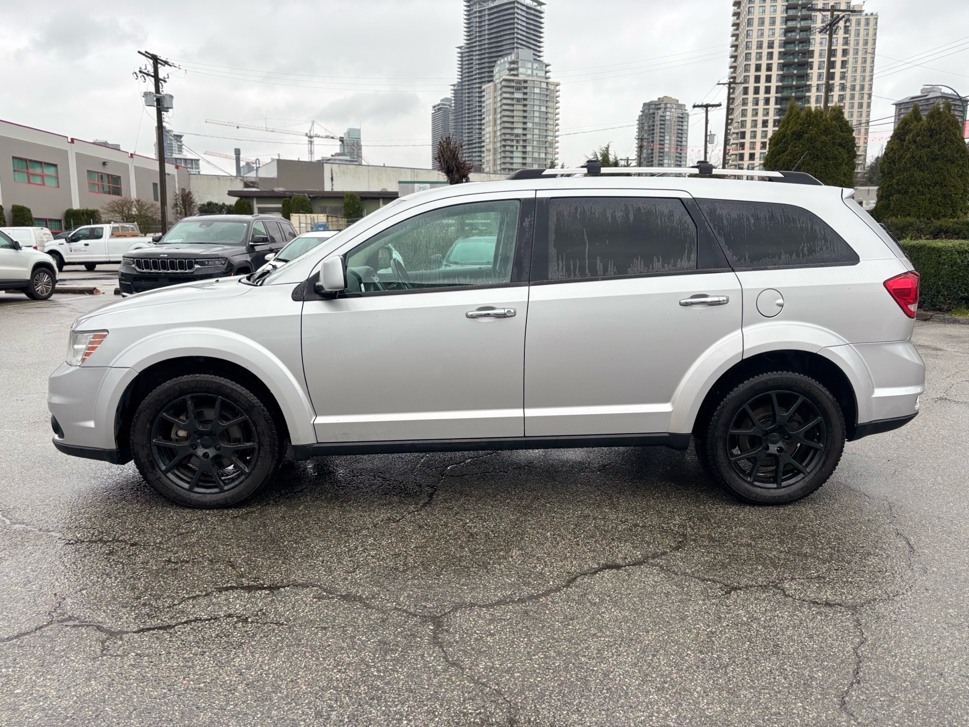 /canwestautoinc/2012-Dodge-Journey-854796758838068.jpg