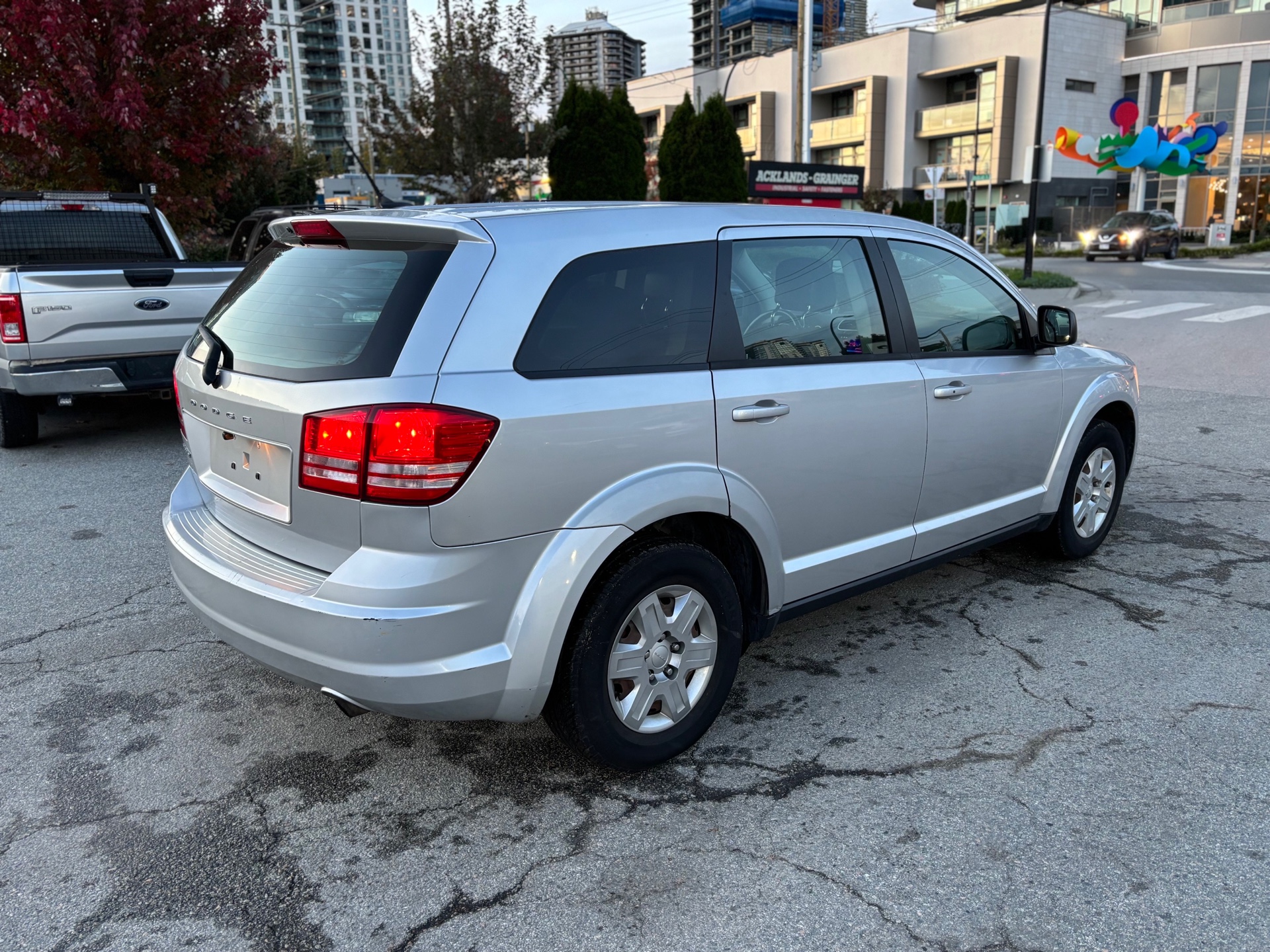 /canwestautoinc/2012-Dodge-Journey-8803758121654797.jpg