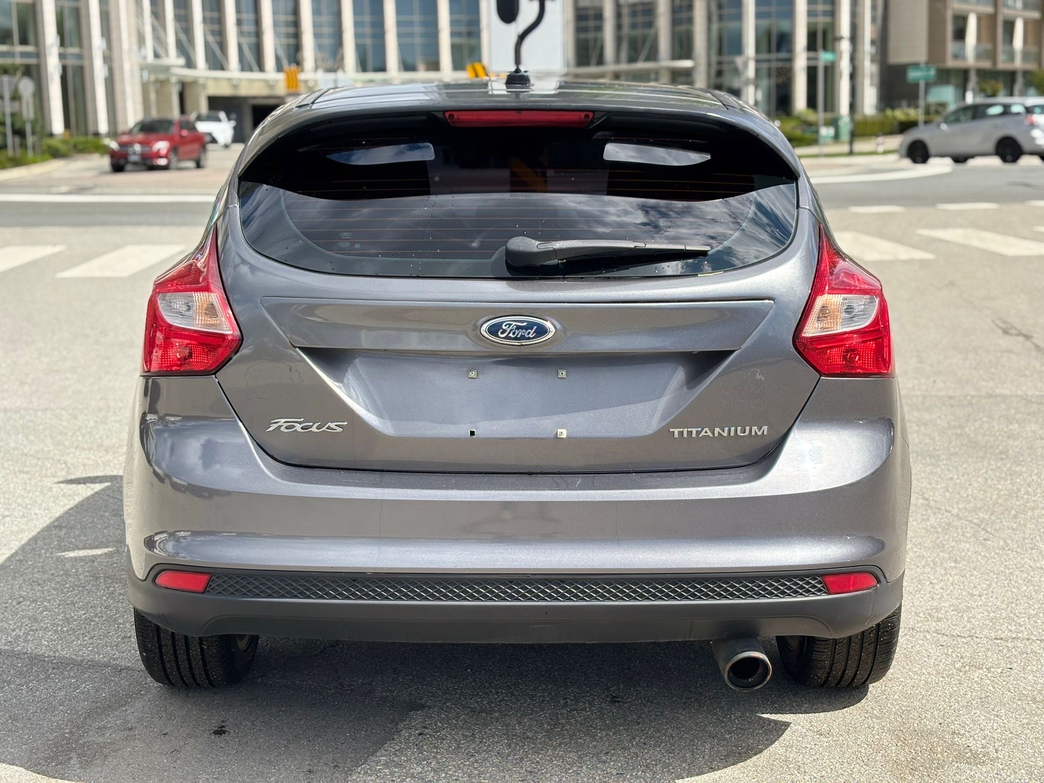 /canwestautoinc/2012-Ford-Focus-04040411646424835.jpg