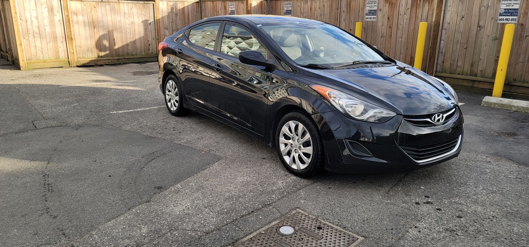 /canwestautoinc/2012-Hyundai-Elantra-8101810409292944.jpg