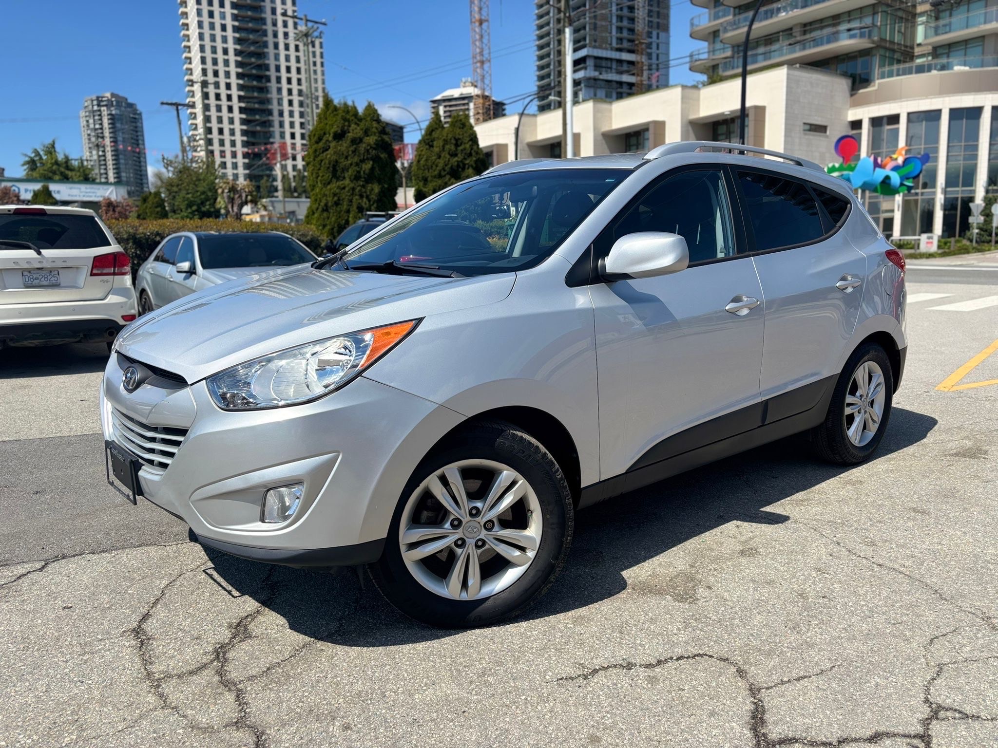 /canwestautoinc/2012-Hyundai-Tucson-17189302349270563.jpg