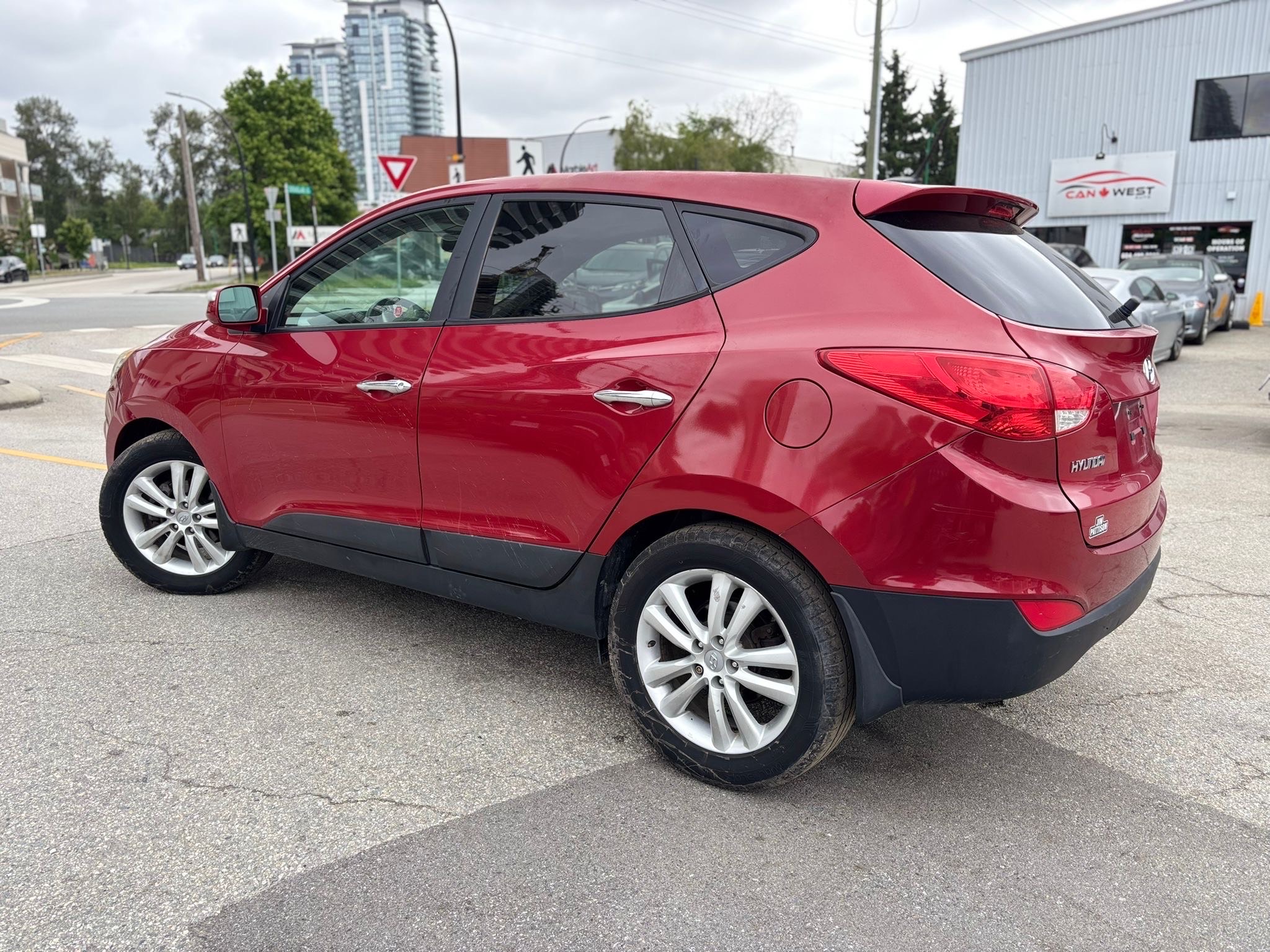 /canwestautoinc/2012-Hyundai-Tucson-8094280034601371.jpg