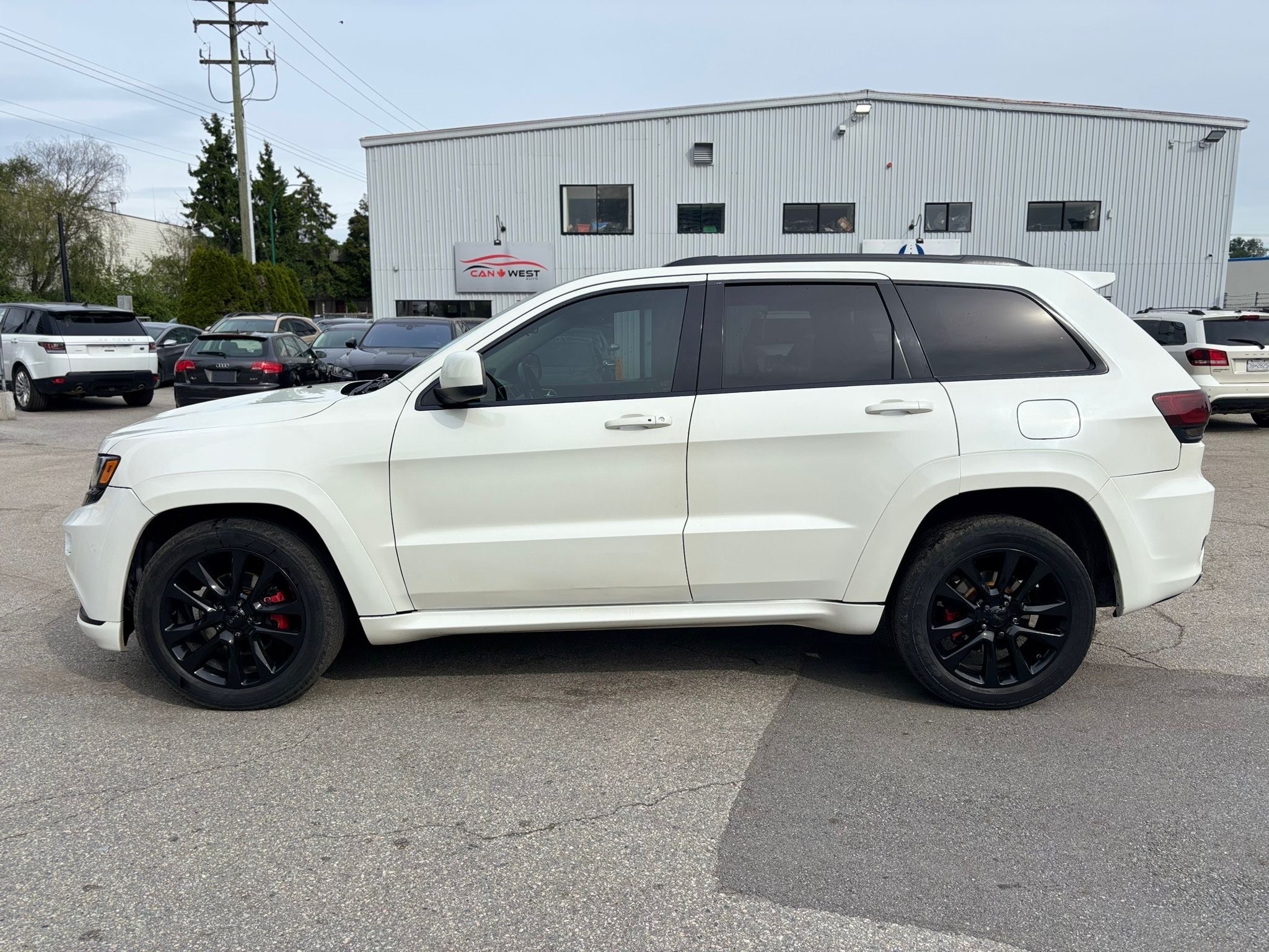 /canwestautoinc/2012-Jeep-GrandCherokee-700744145499534.jpg