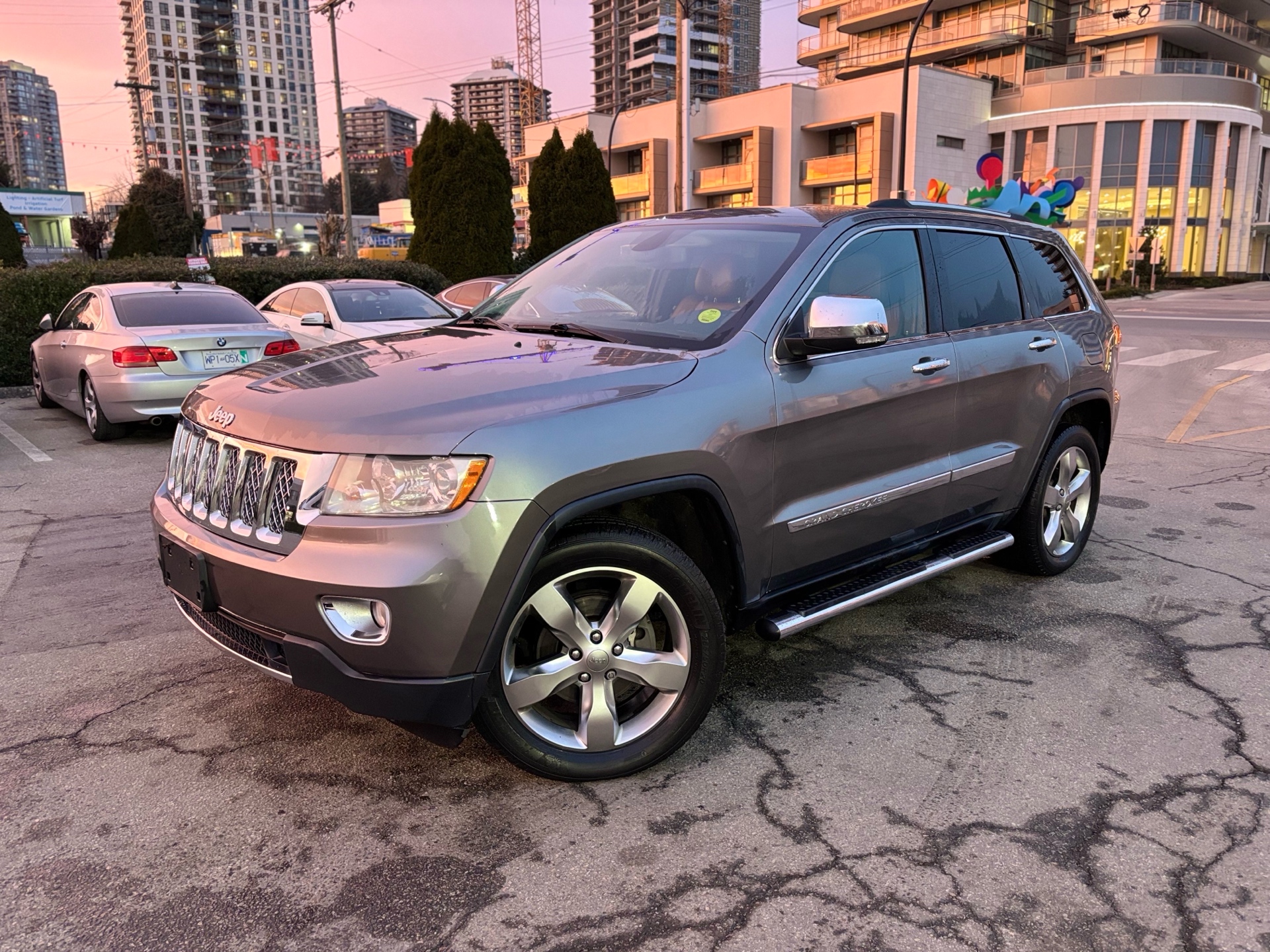 /canwestautoinc/2012-Jeep-GrandCherokee-7471837569404491.jpg